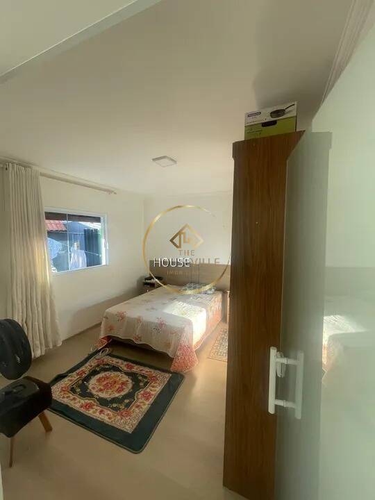 Casa à venda com 3 quartos, 139m² - Foto 14