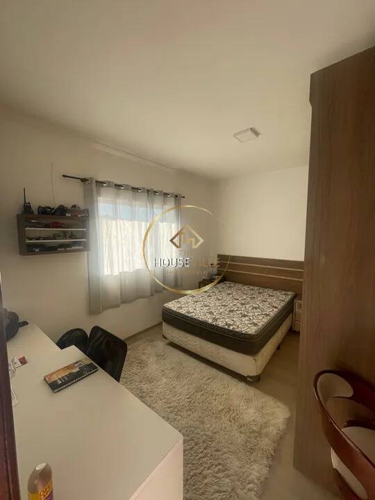 Casa à venda com 3 quartos, 139m² - Foto 13
