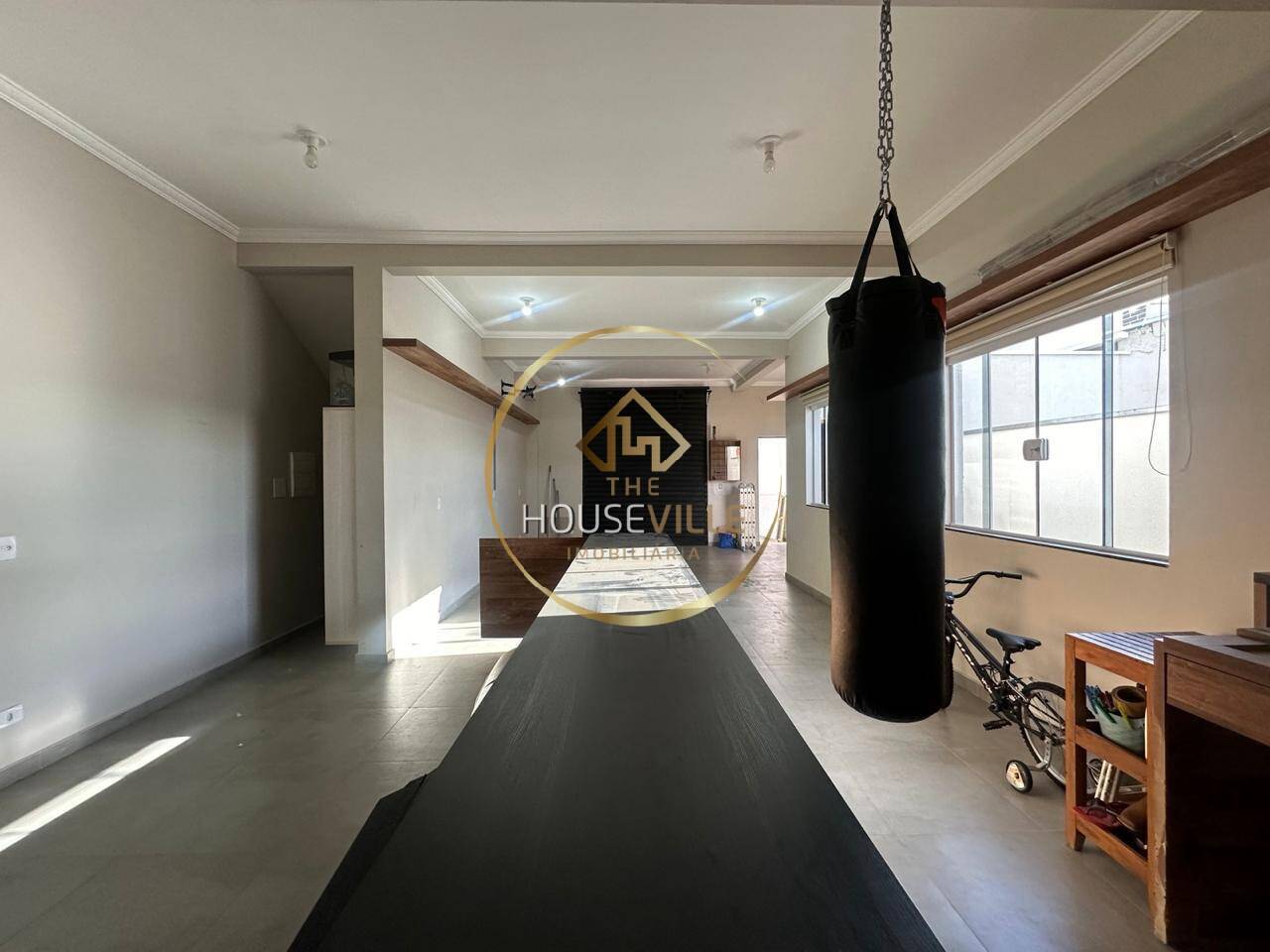 Casa à venda com 2 quartos, 169m² - Foto 11