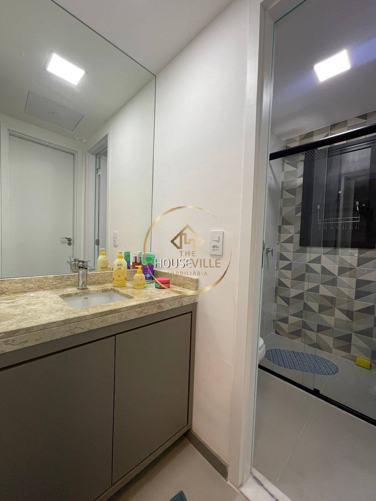 Apartamento à venda e aluguel com 2 quartos, 76m² - Foto 19