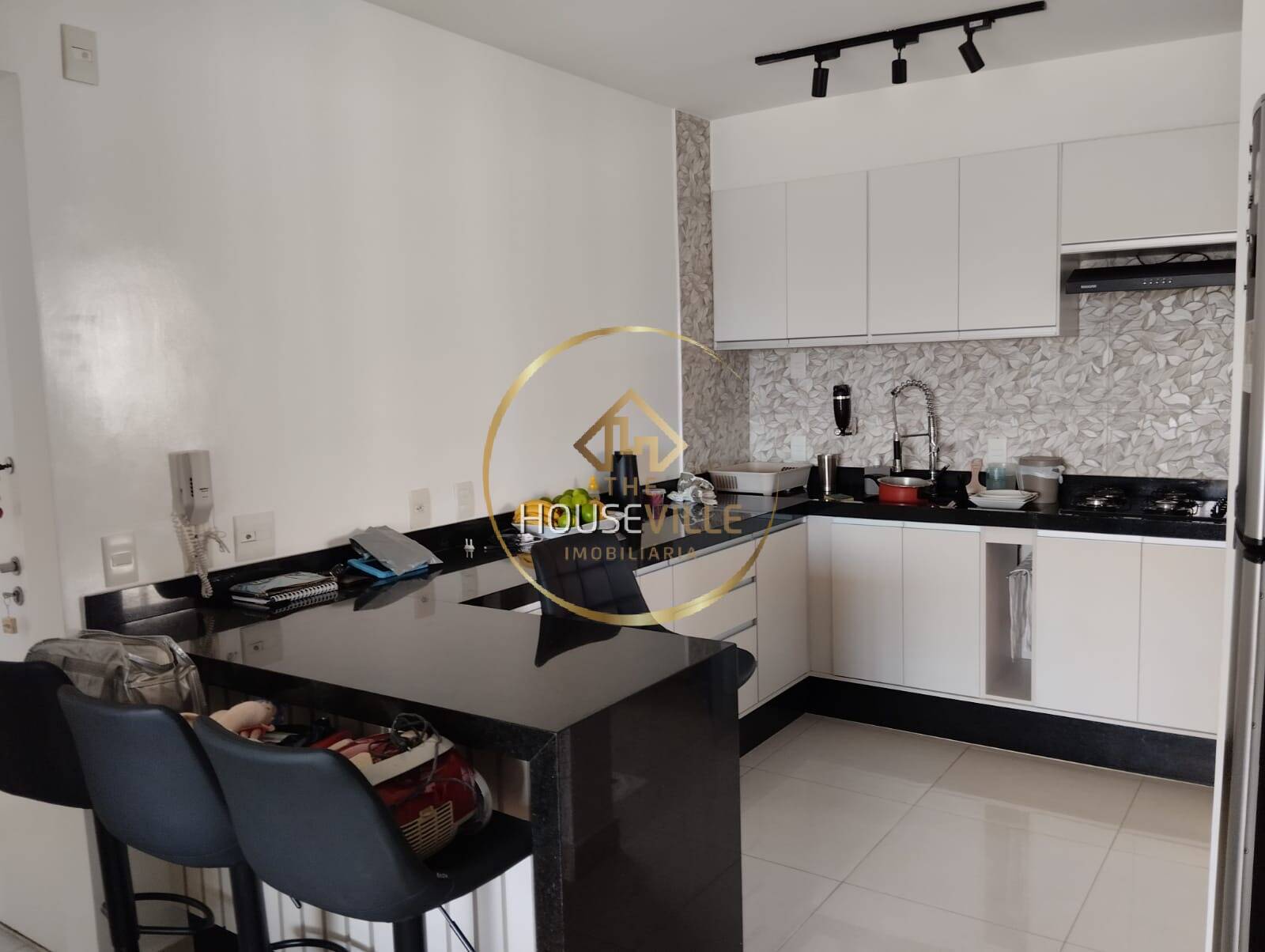 Apartamento à venda com 3 quartos, 99m² - Foto 6