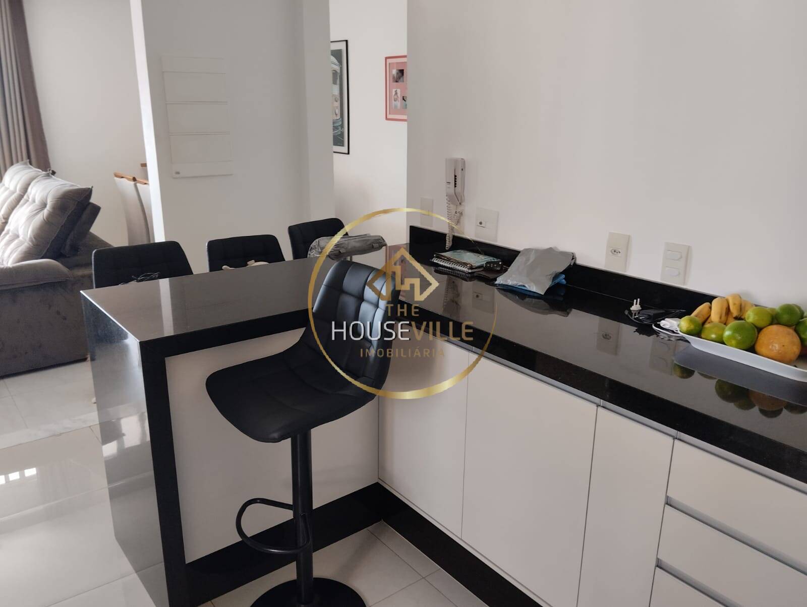 Apartamento à venda com 3 quartos, 99m² - Foto 5