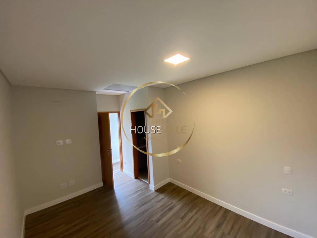 Casa à venda com 4 quartos, 290m² - Foto 13
