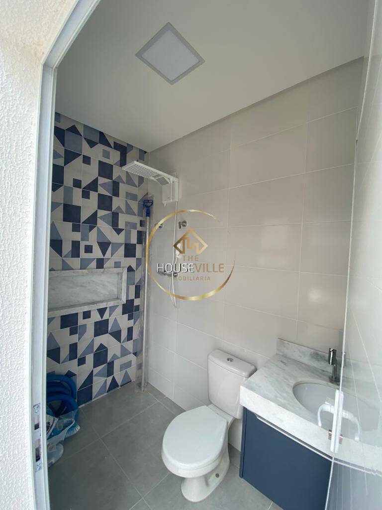Casa à venda com 4 quartos, 290m² - Foto 11