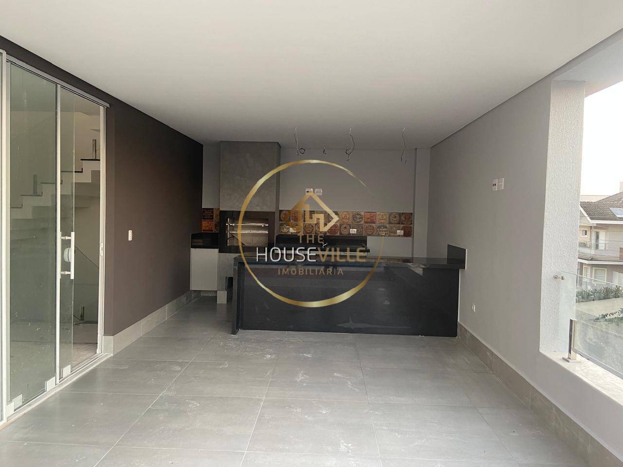 Casa à venda com 4 quartos, 290m² - Foto 5