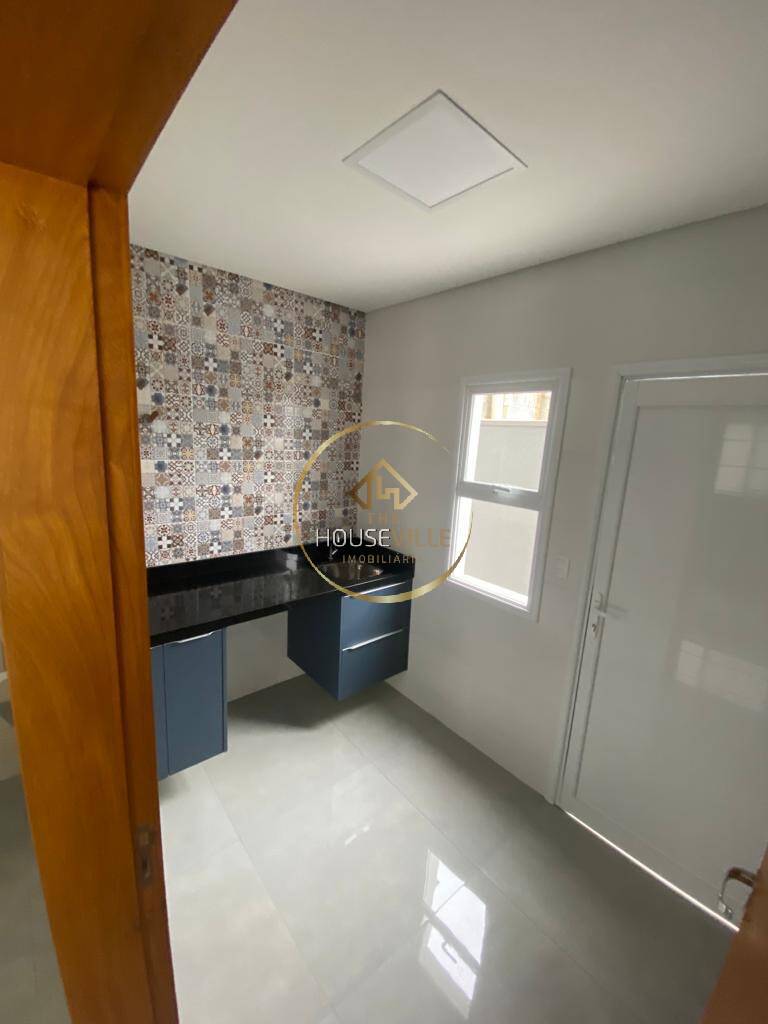 Casa à venda com 4 quartos, 290m² - Foto 10