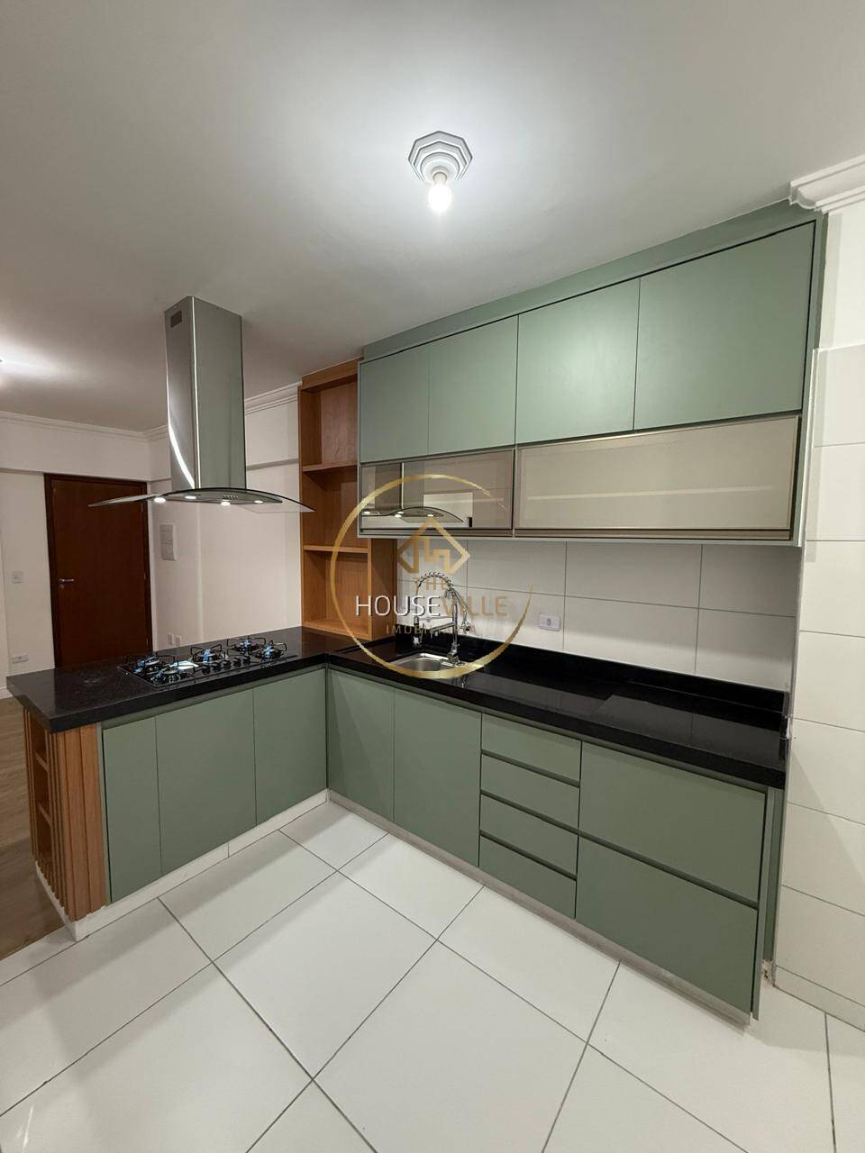 Apartamento à venda com 2 quartos, 72m² - Foto 1