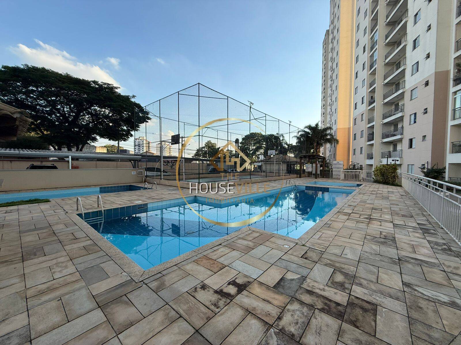 Apartamento à venda com 2 quartos, 53m² - Foto 15