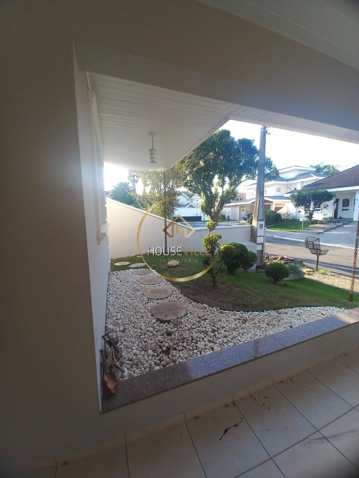 Casa à venda com 4 quartos, 320m² - Foto 13