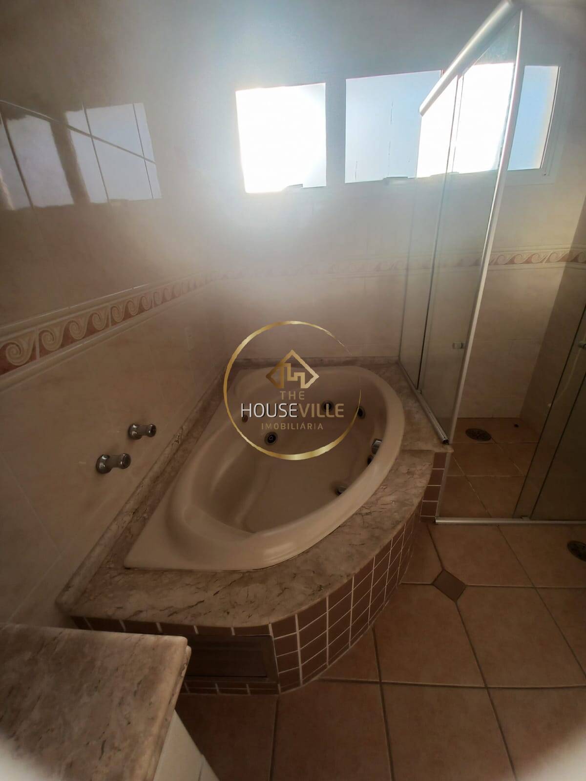 Casa à venda com 4 quartos, 320m² - Foto 32