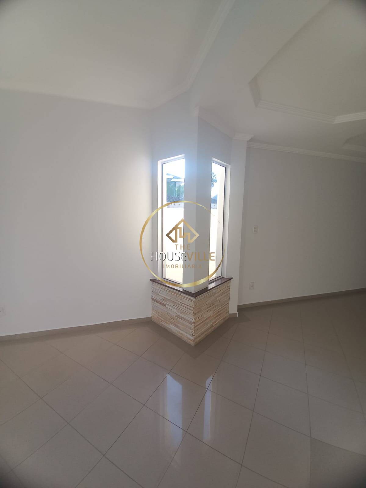 Casa à venda com 4 quartos, 320m² - Foto 11