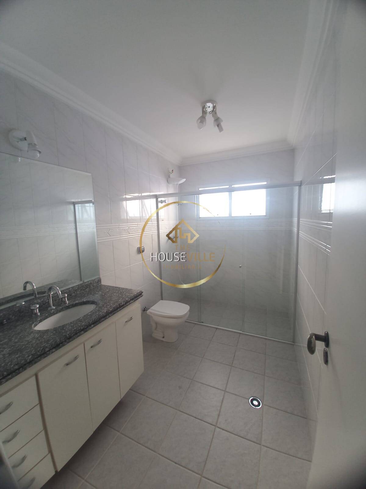 Casa à venda com 4 quartos, 320m² - Foto 36