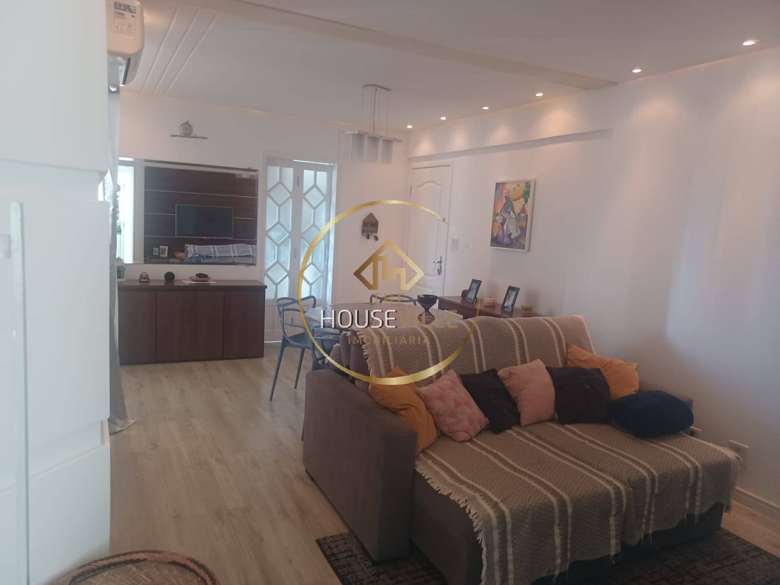 Apartamento à venda com 3 quartos, 78m² - Foto 1