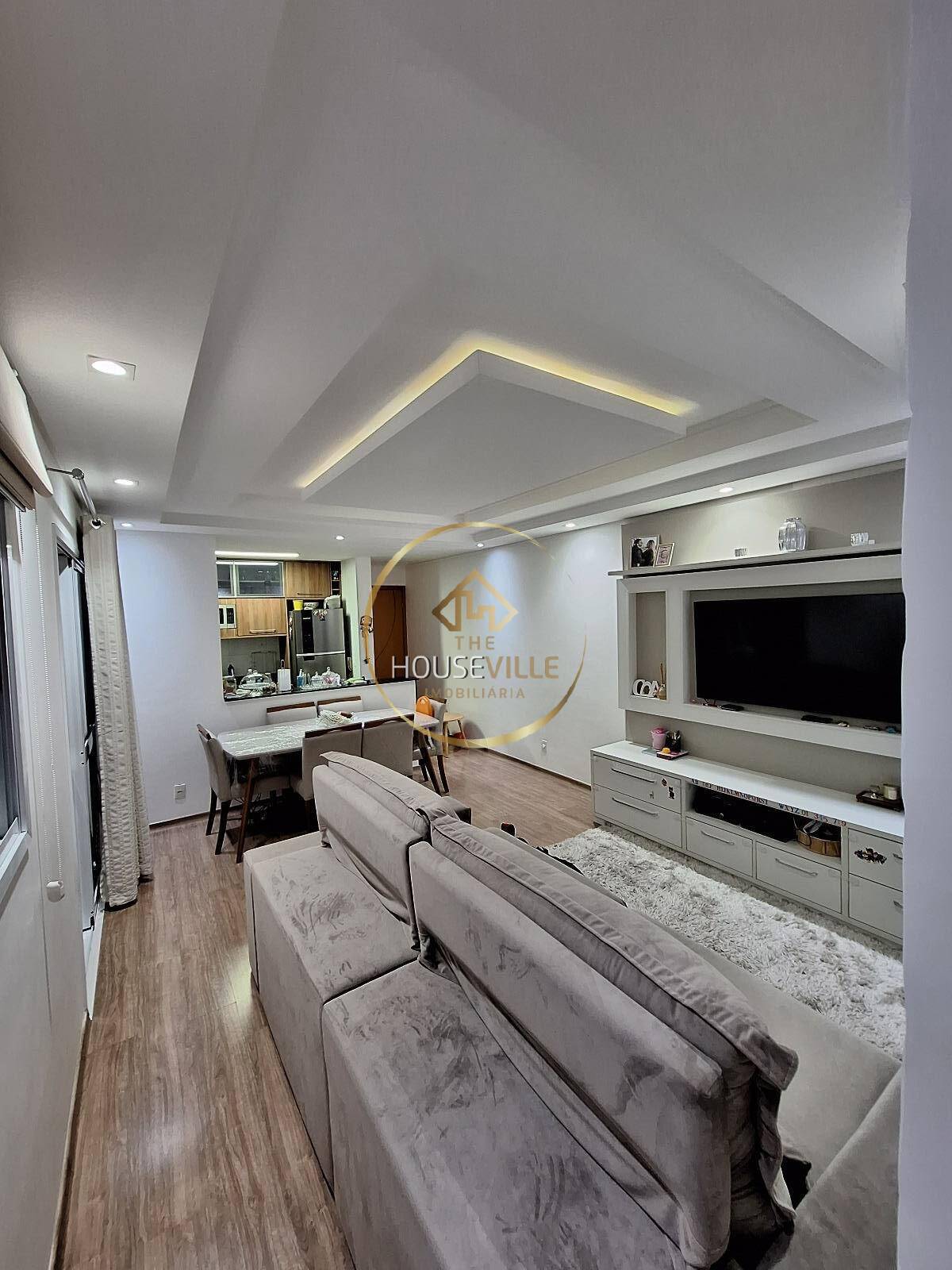 Apartamento à venda com 2 quartos, 70m² - Foto 2