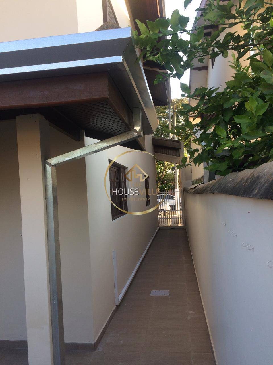 Casa de Condomínio à venda com 3 quartos, 230m² - Foto 8