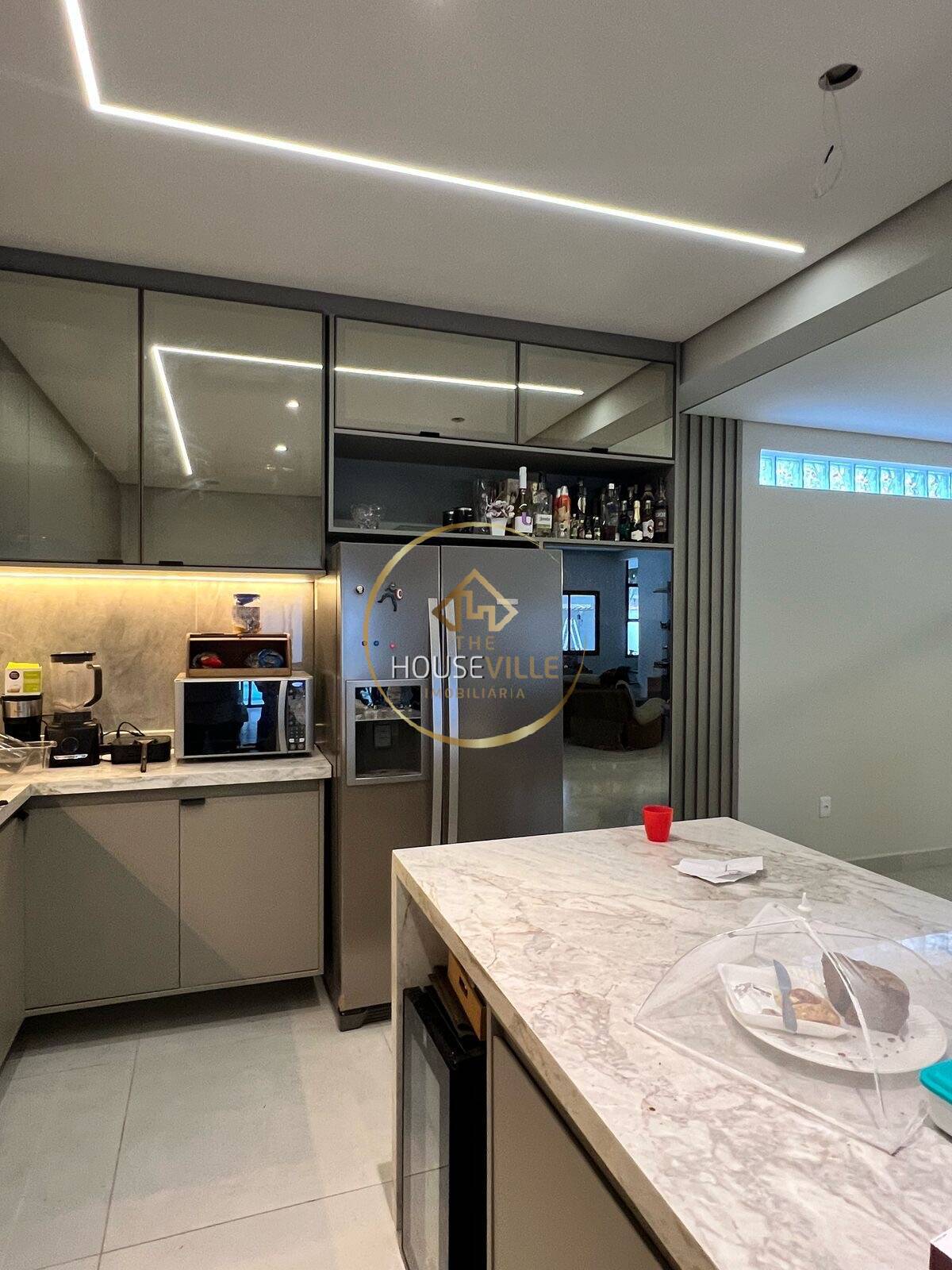 Sobrado, 4 quartos, 268 m² - Foto 4