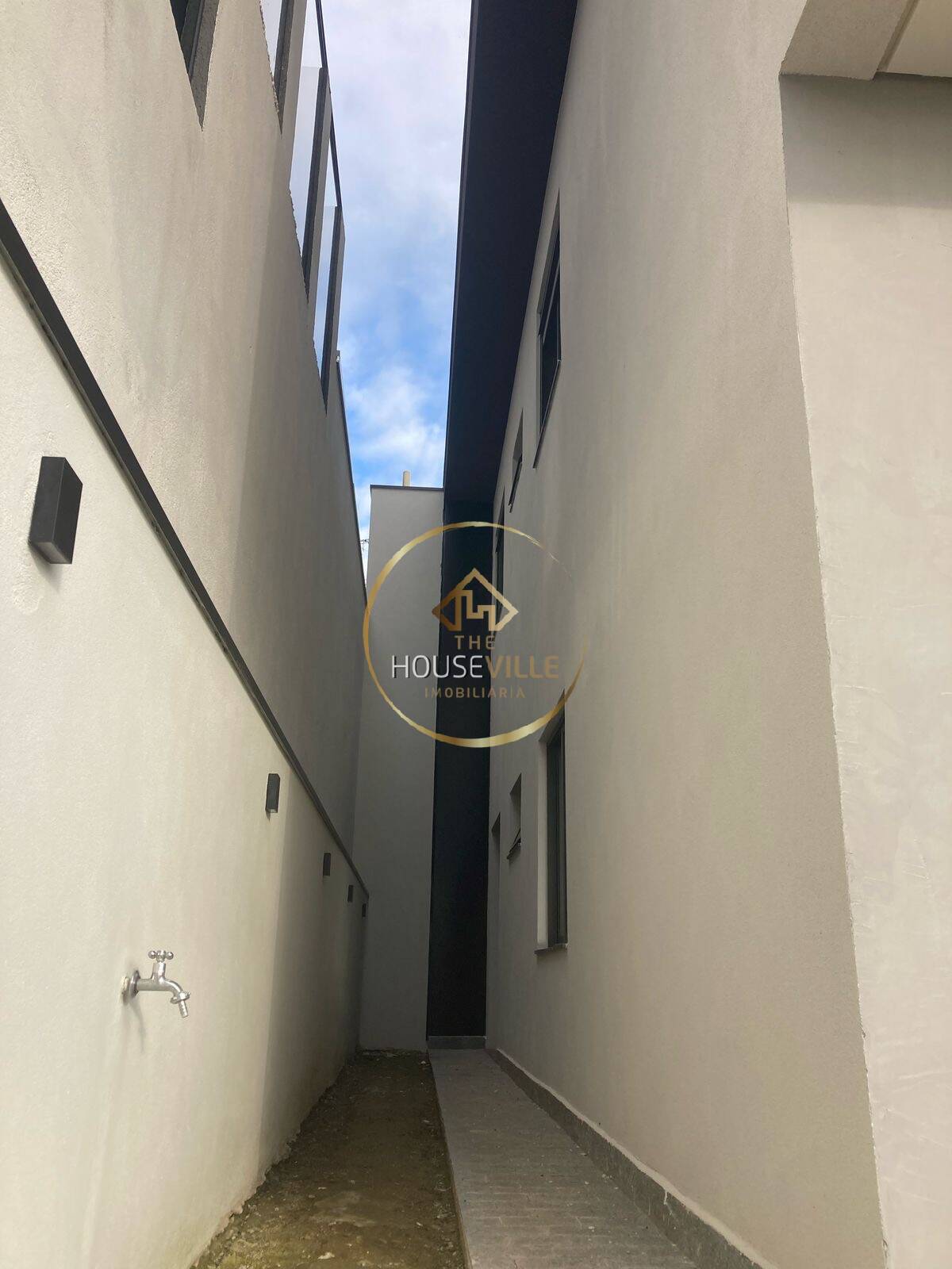 Casa de Condomínio à venda com 3 quartos, 220m² - Foto 27
