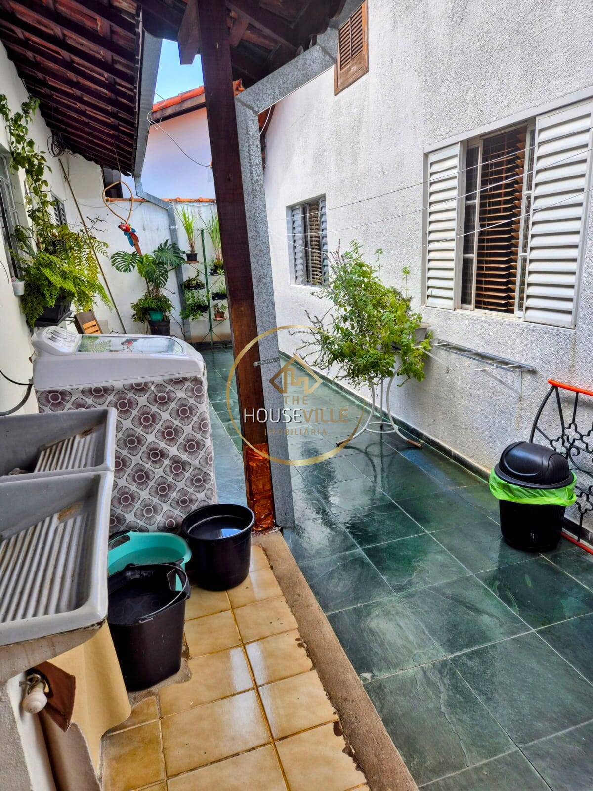 Casa à venda com 4 quartos, 199m² - Foto 6