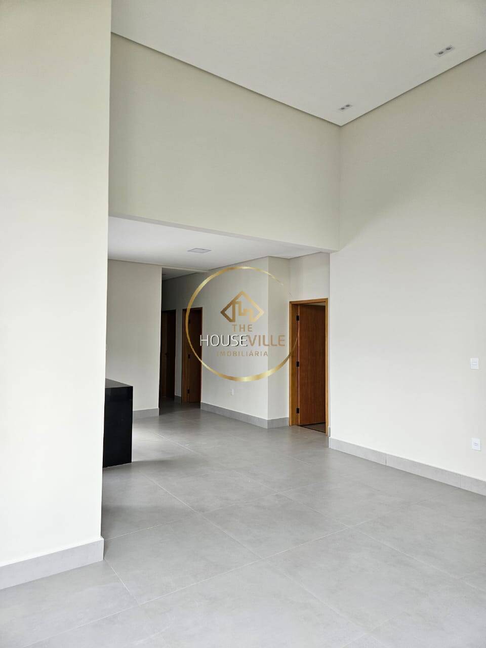 Casa à venda com 3 quartos, 150m² - Foto 4