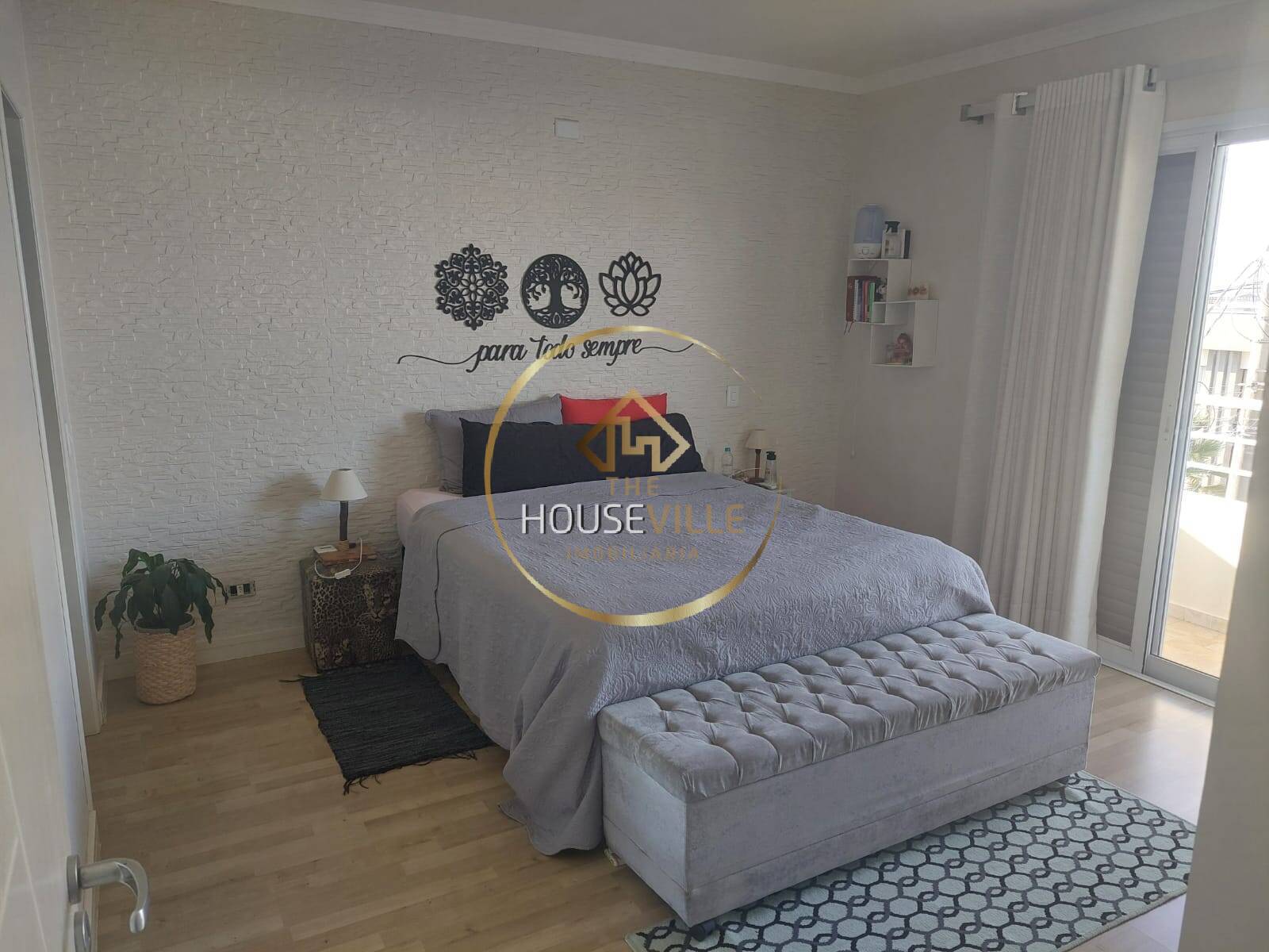 Casa à venda com 2 quartos, 215m² - Foto 9