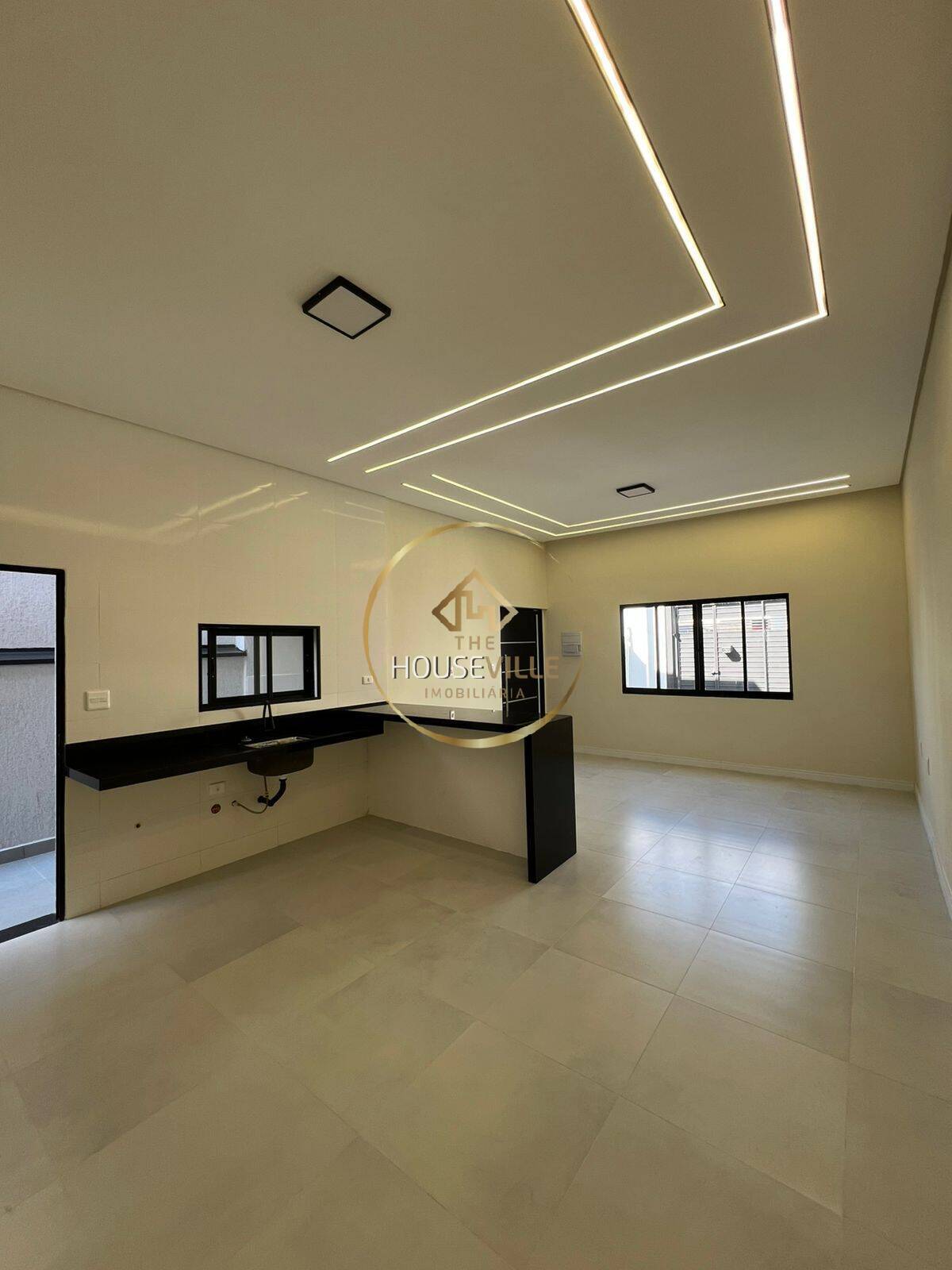 Casa à venda com 3 quartos, 80m² - Foto 22