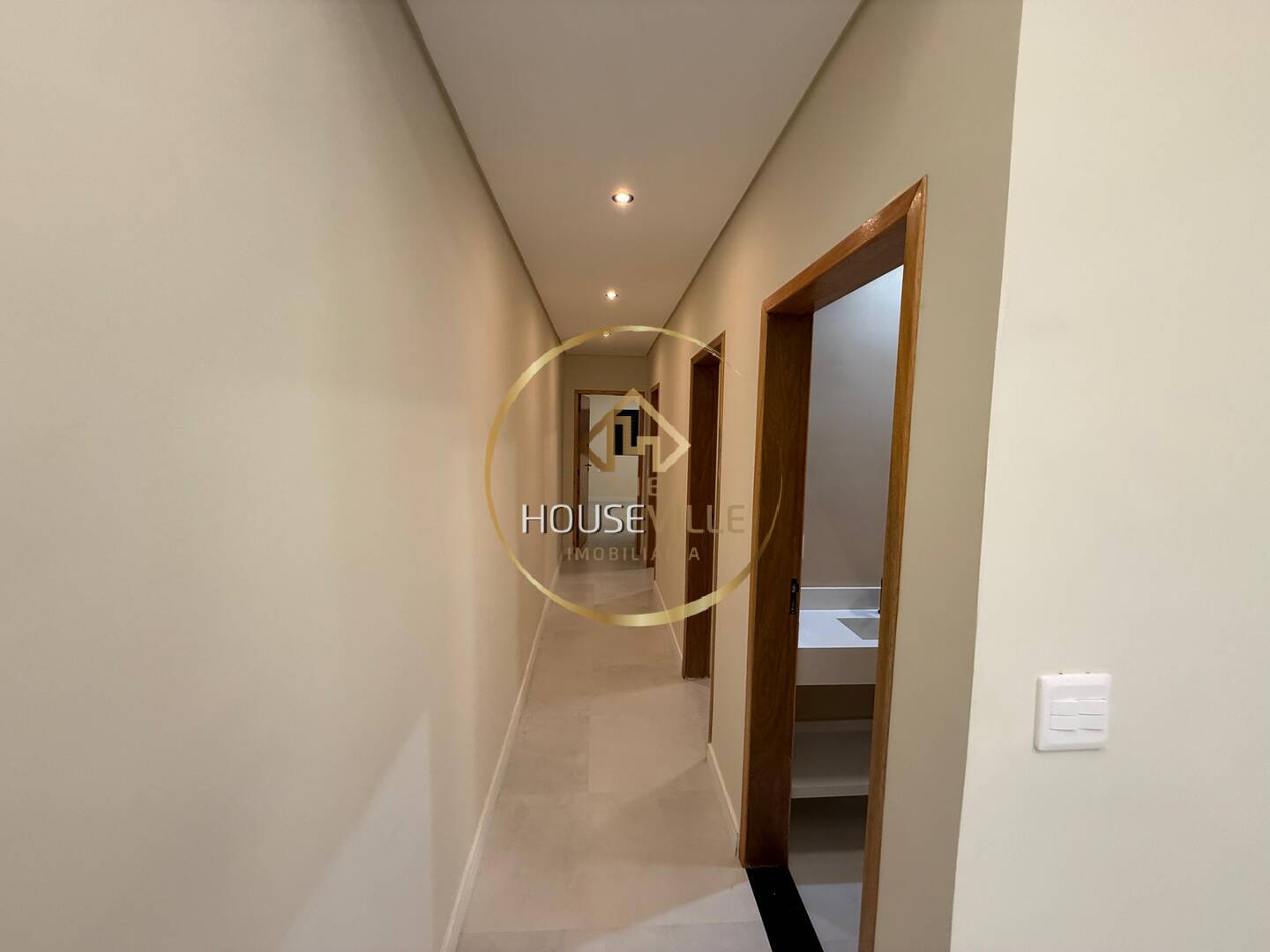 Casa à venda com 3 quartos, 80m² - Foto 27