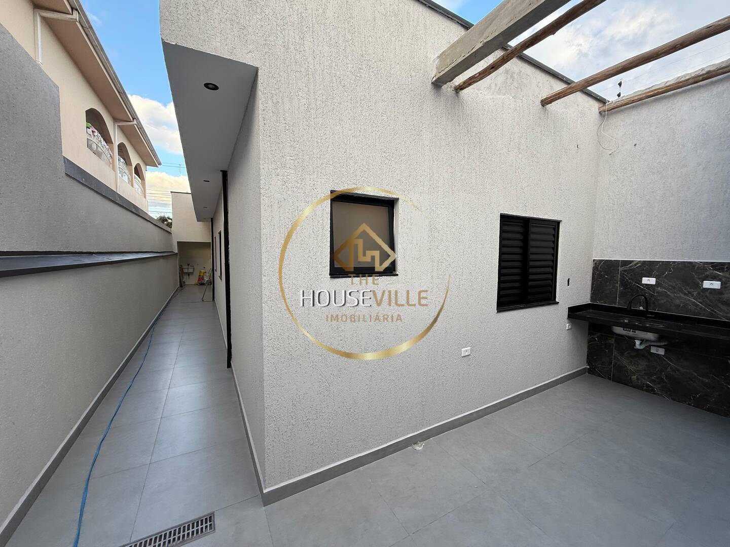 Casa à venda com 3 quartos, 80m² - Foto 6