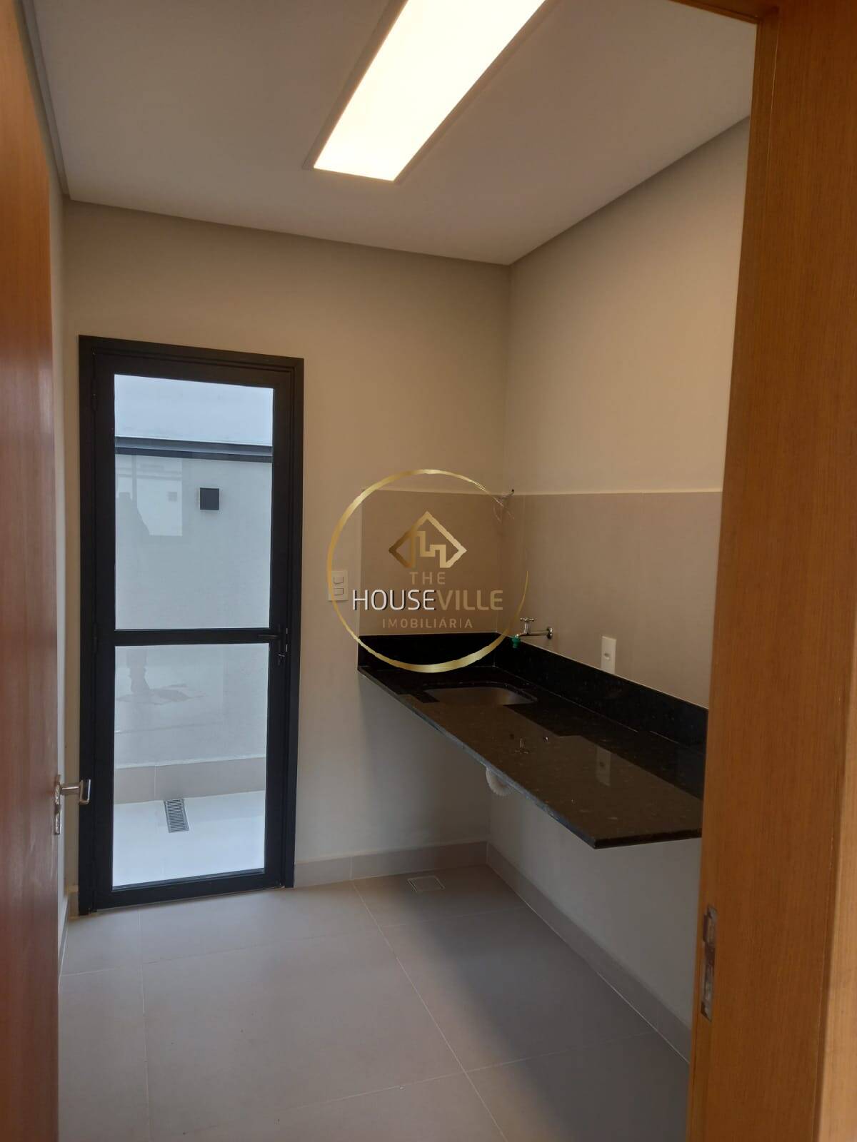 Casa de Condomínio à venda com 3 quartos, 200m² - Foto 32