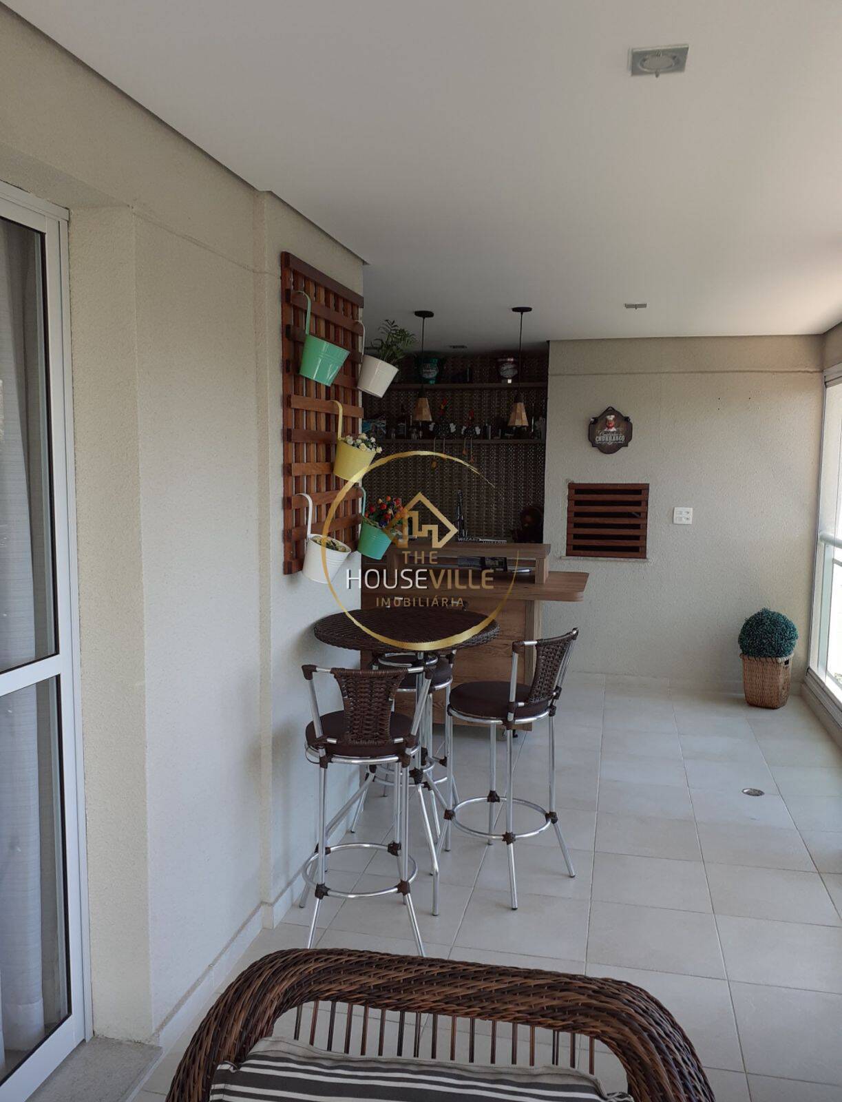 Apartamento à venda com 3 quartos, 190m² - Foto 3
