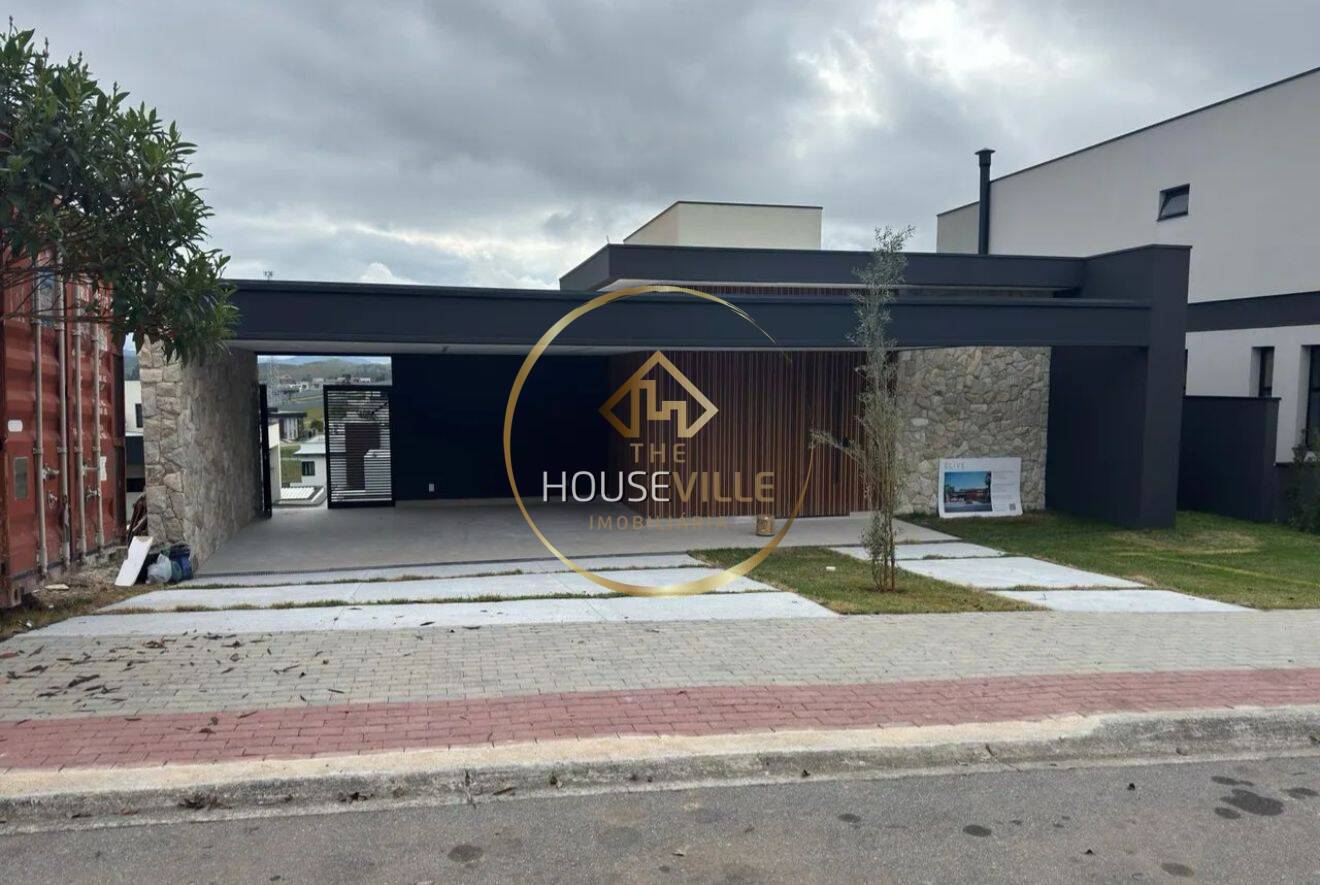 Casa de Condomínio à venda com 3 quartos, 320m² - Foto 1