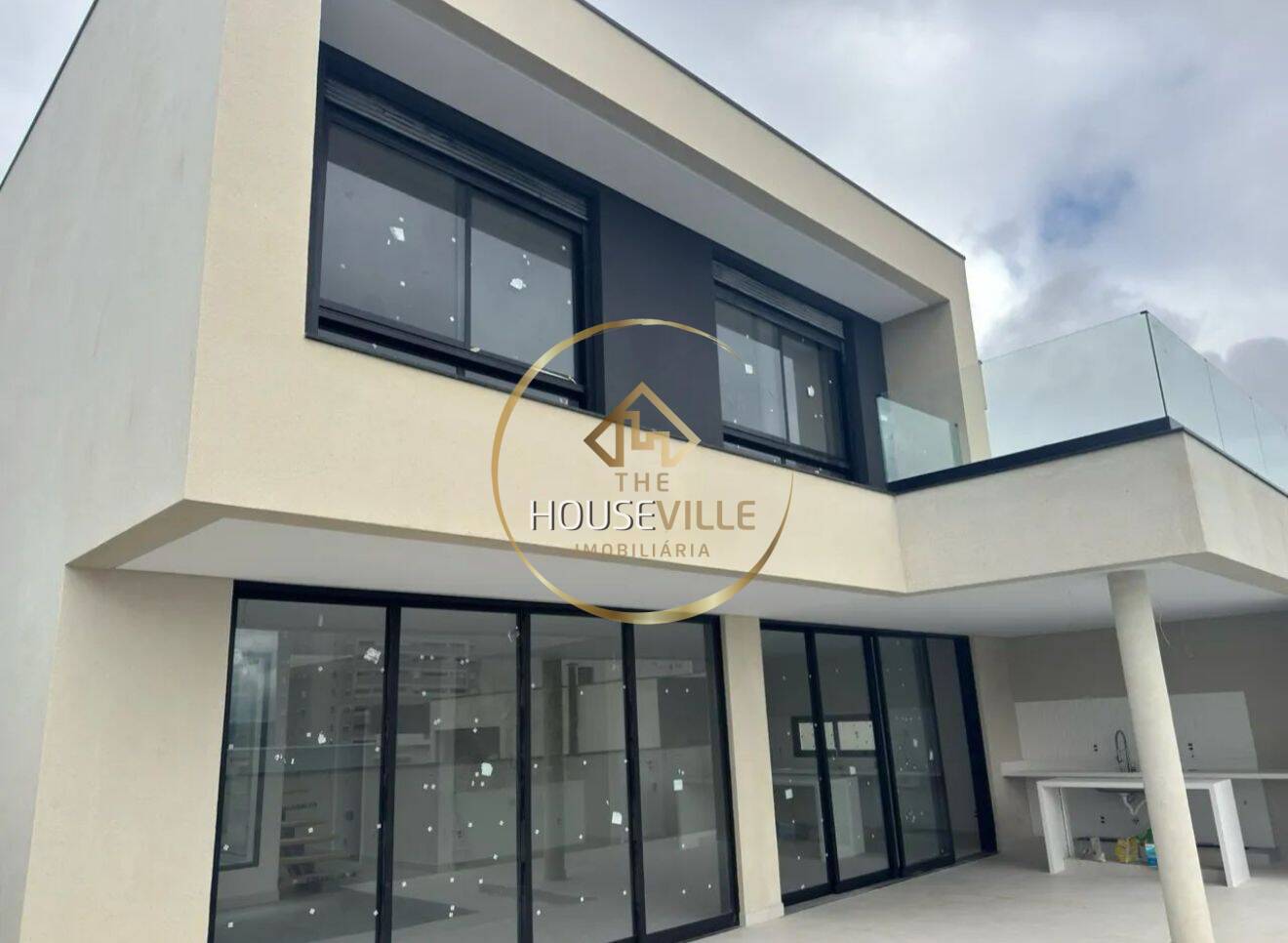 Casa de Condomínio à venda com 3 quartos, 320m² - Foto 2