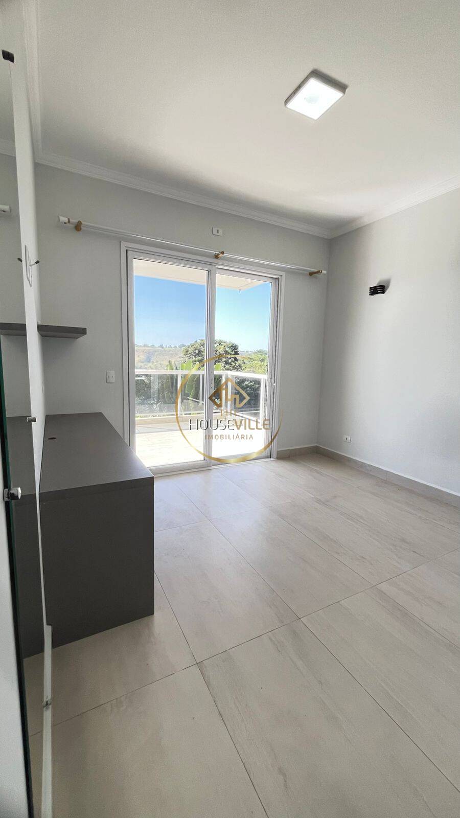 Casa de Condomínio à venda e aluguel com 3 quartos, 350m² - Foto 20