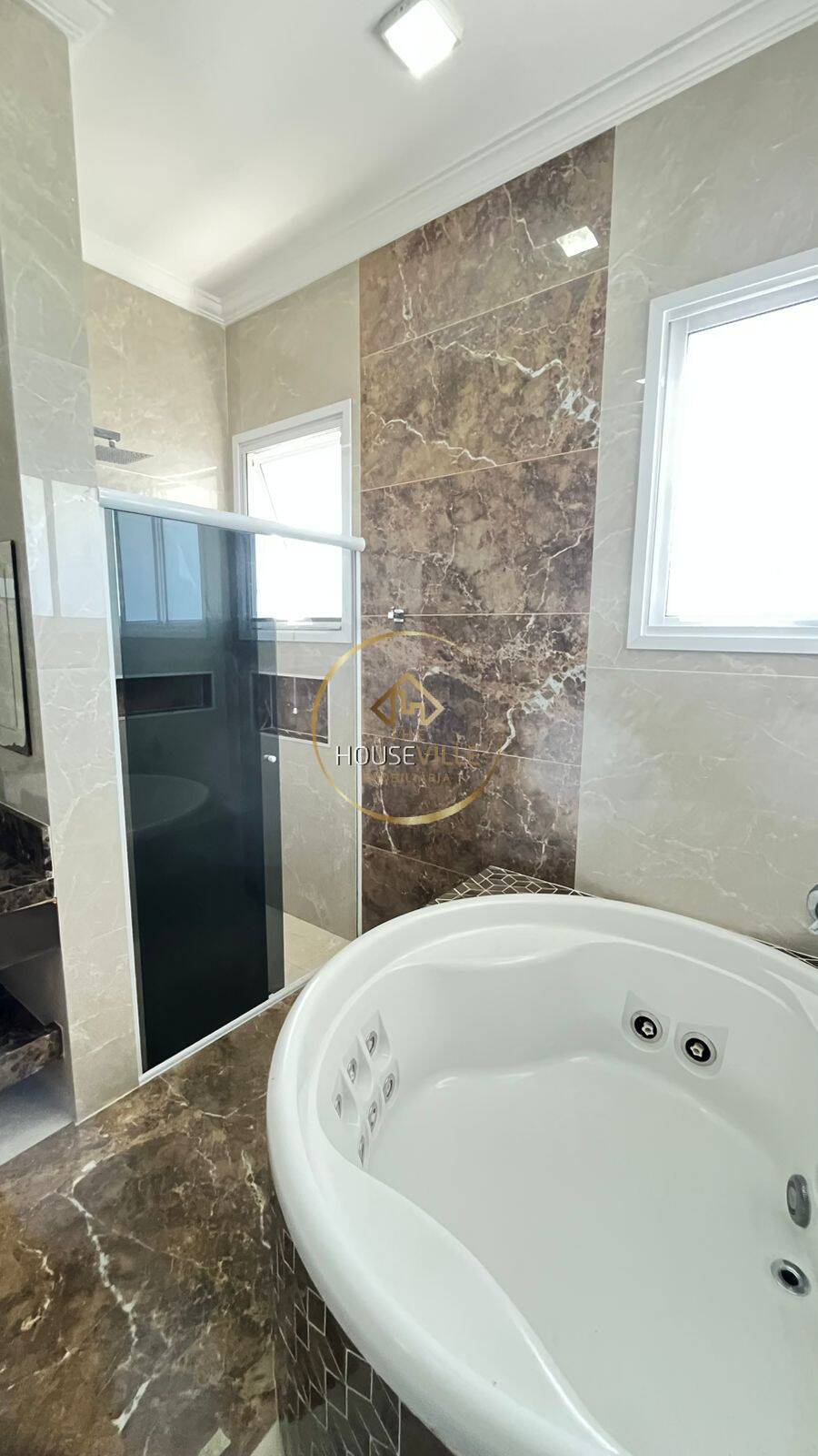 Casa de Condomínio à venda e aluguel com 3 quartos, 350m² - Foto 21