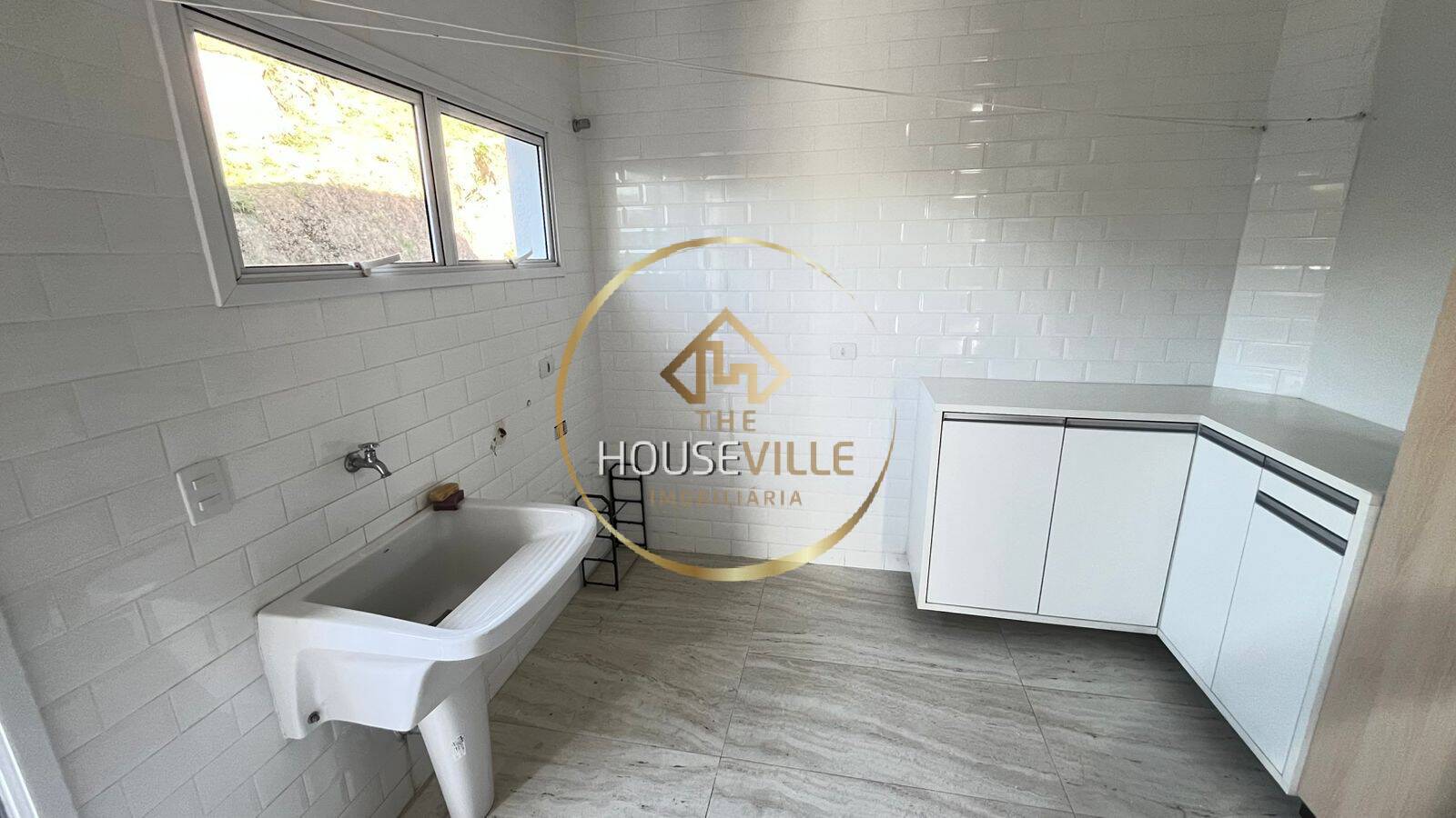 Casa de Condomínio à venda e aluguel com 3 quartos, 350m² - Foto 28