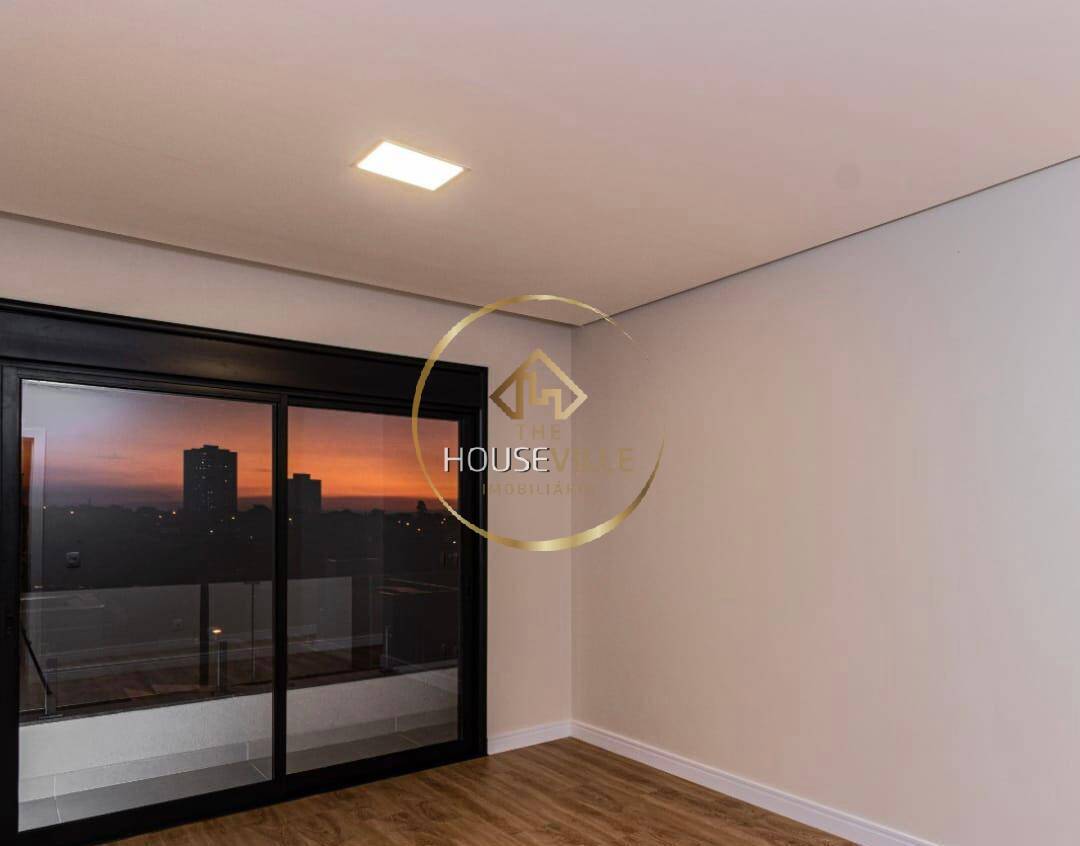 Casa à venda com 4 quartos, 258m² - Foto 15