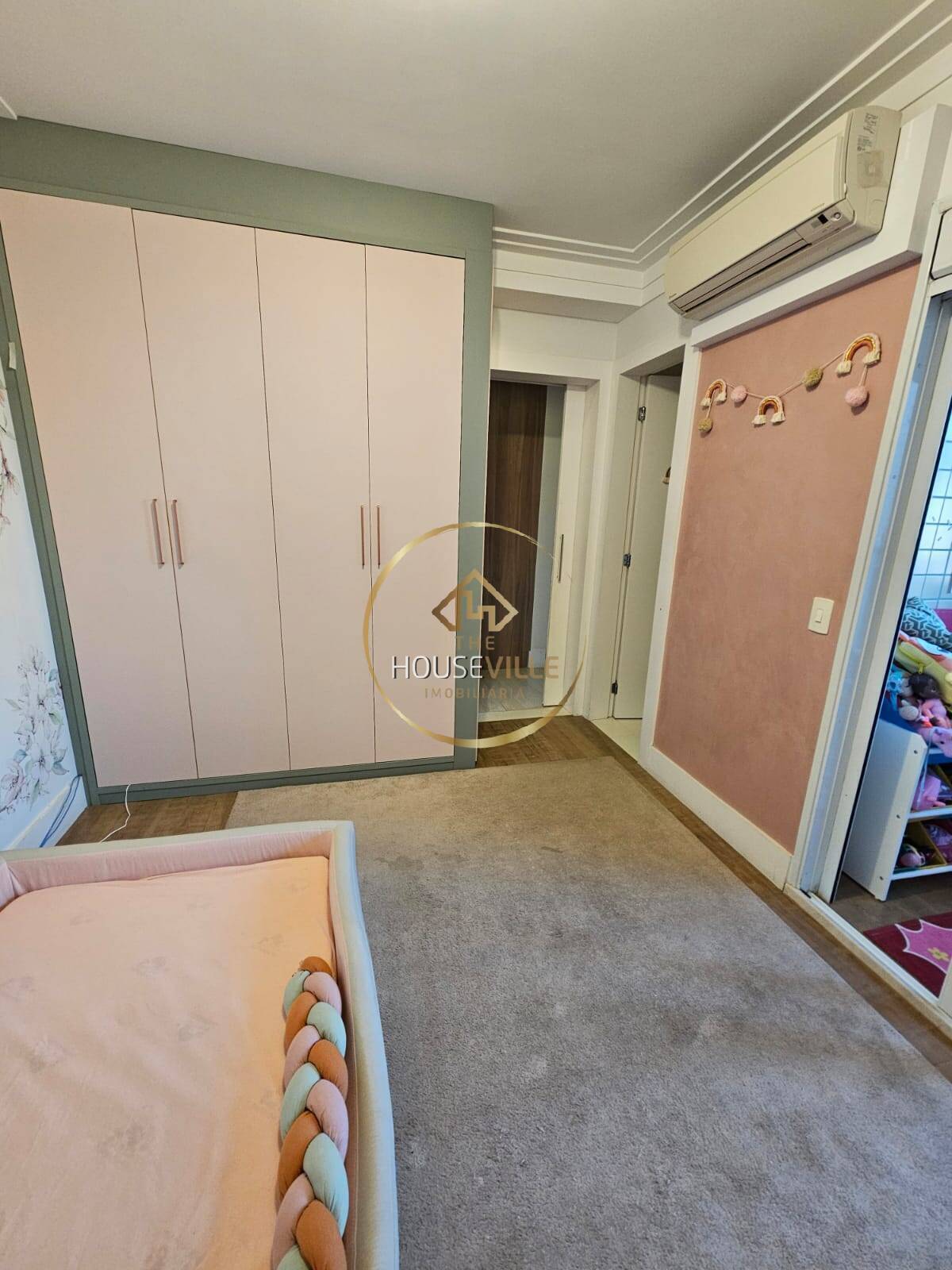 Apartamento à venda com 3 quartos, 182m² - Foto 15