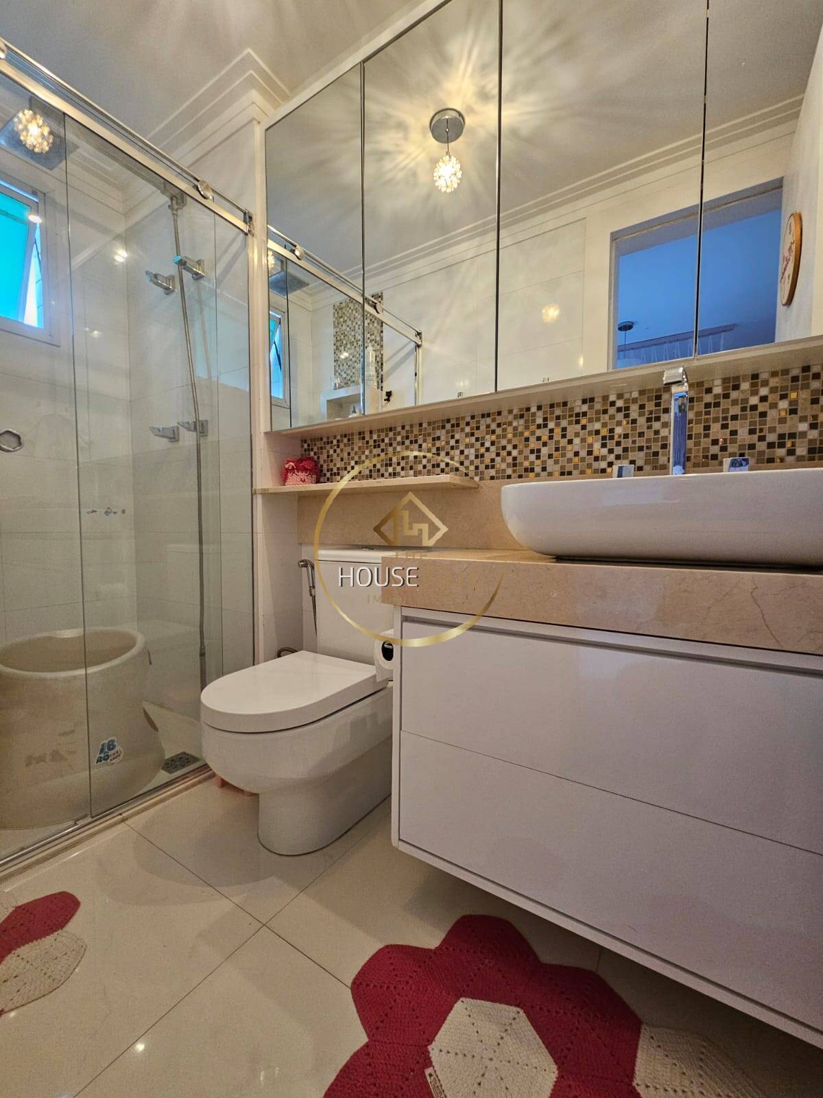 Apartamento à venda com 3 quartos, 182m² - Foto 25