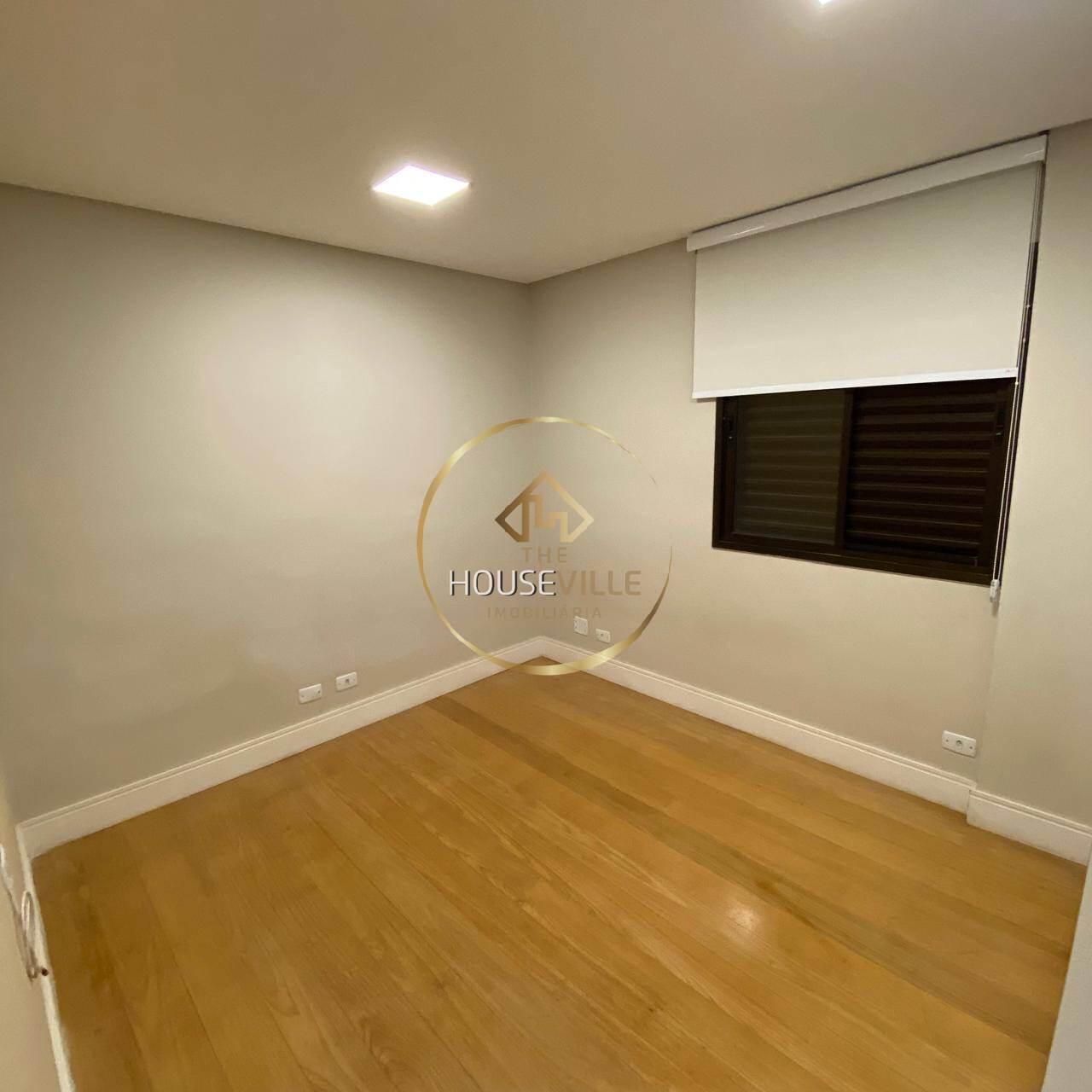 Apartamento à venda com 3 quartos, 182m² - Foto 7