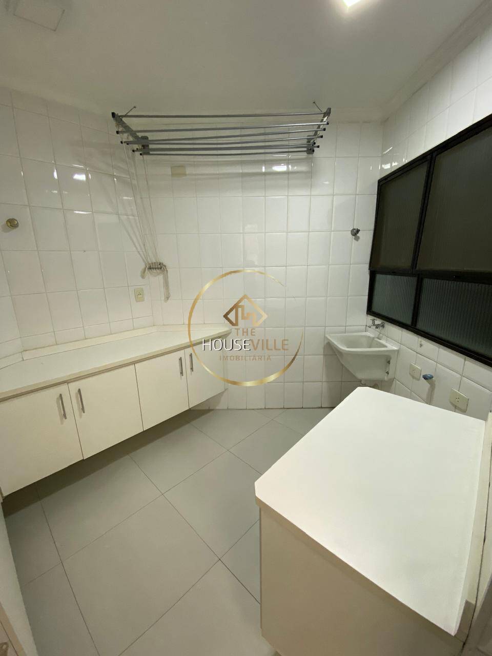 Apartamento à venda com 3 quartos, 182m² - Foto 6