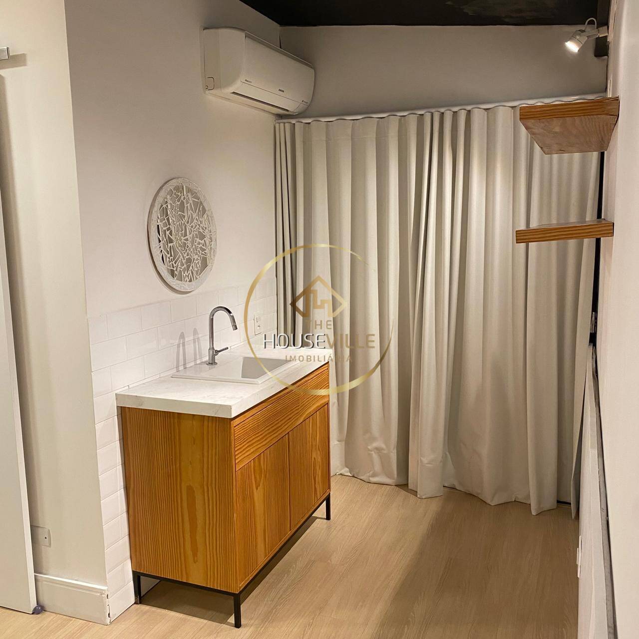 Apartamento à venda com 3 quartos, 182m² - Foto 9