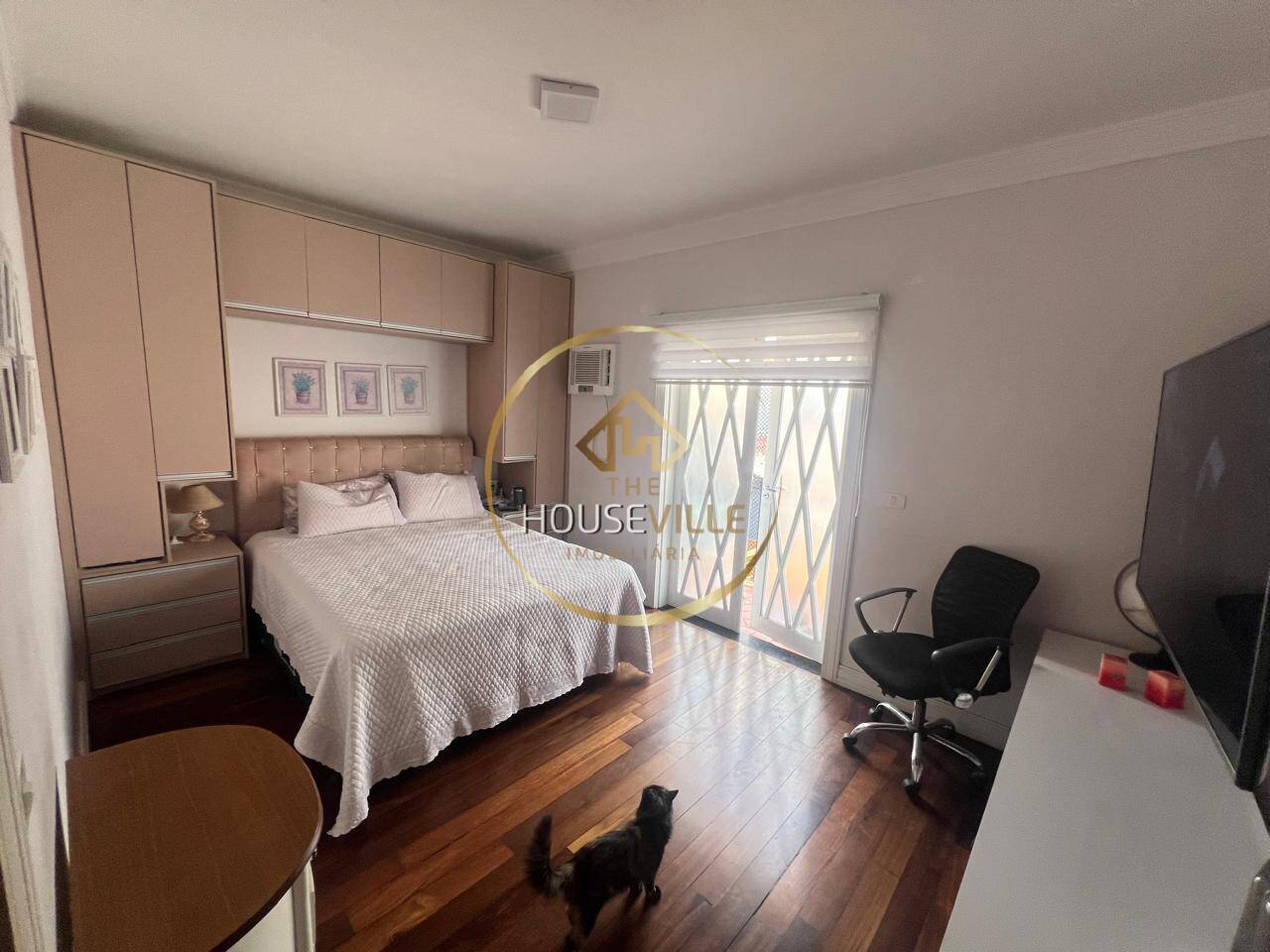 Casa à venda com 4 quartos, 280m² - Foto 7