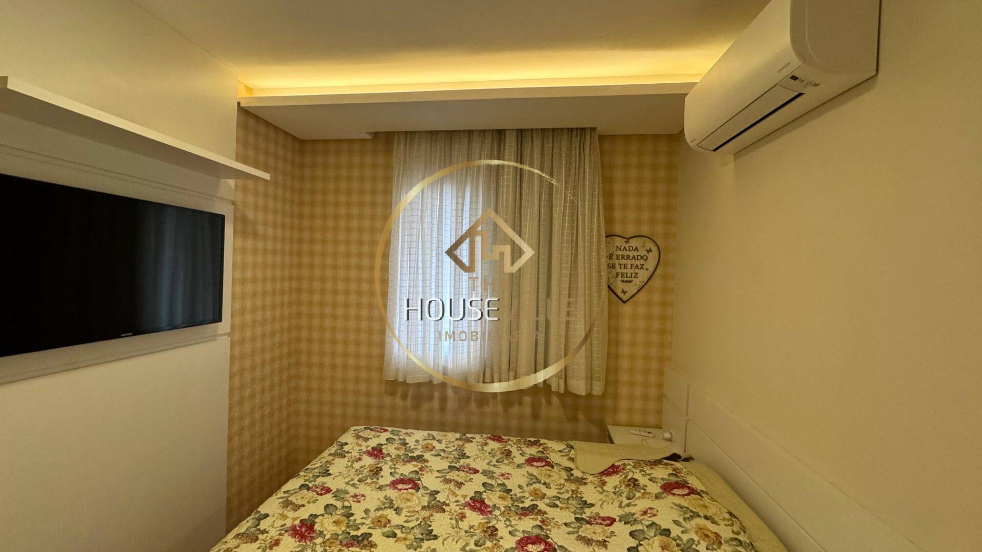 Apartamento à venda com 3 quartos, 114m² - Foto 12