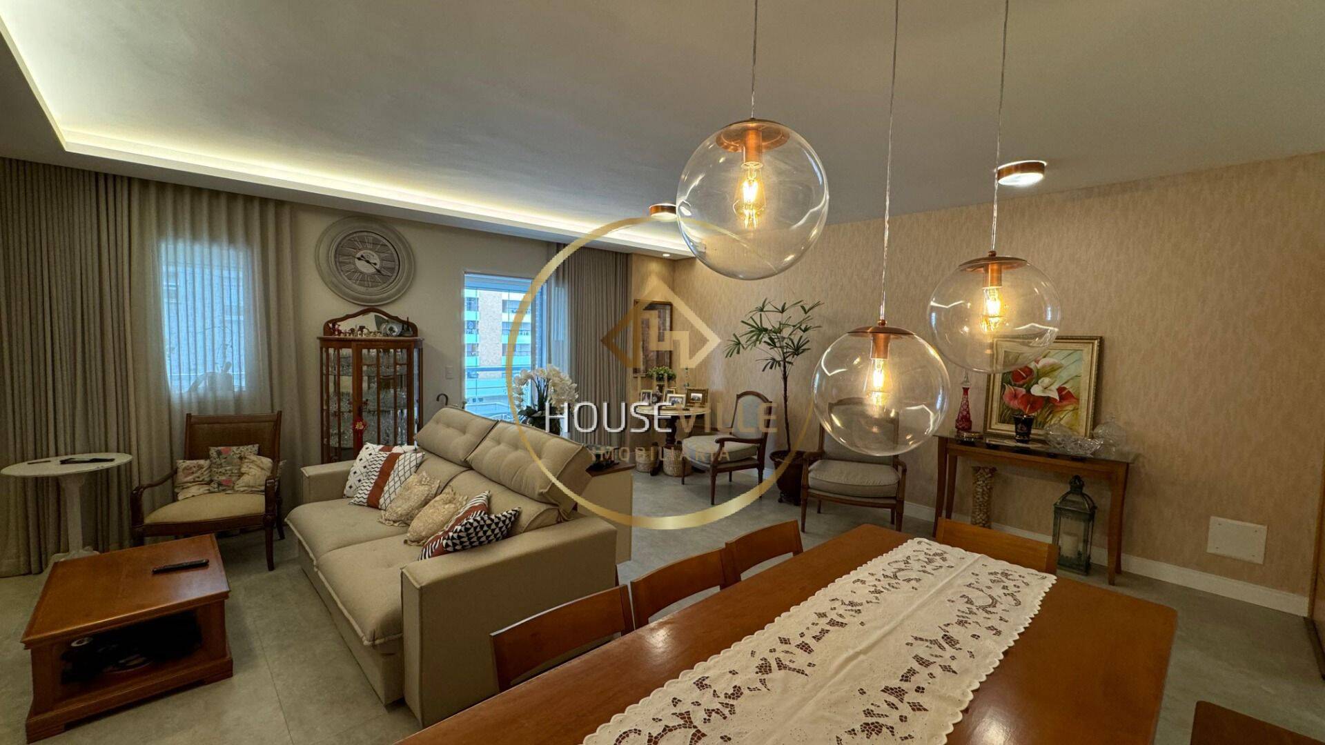 Apartamento à venda com 3 quartos, 114m² - Foto 1