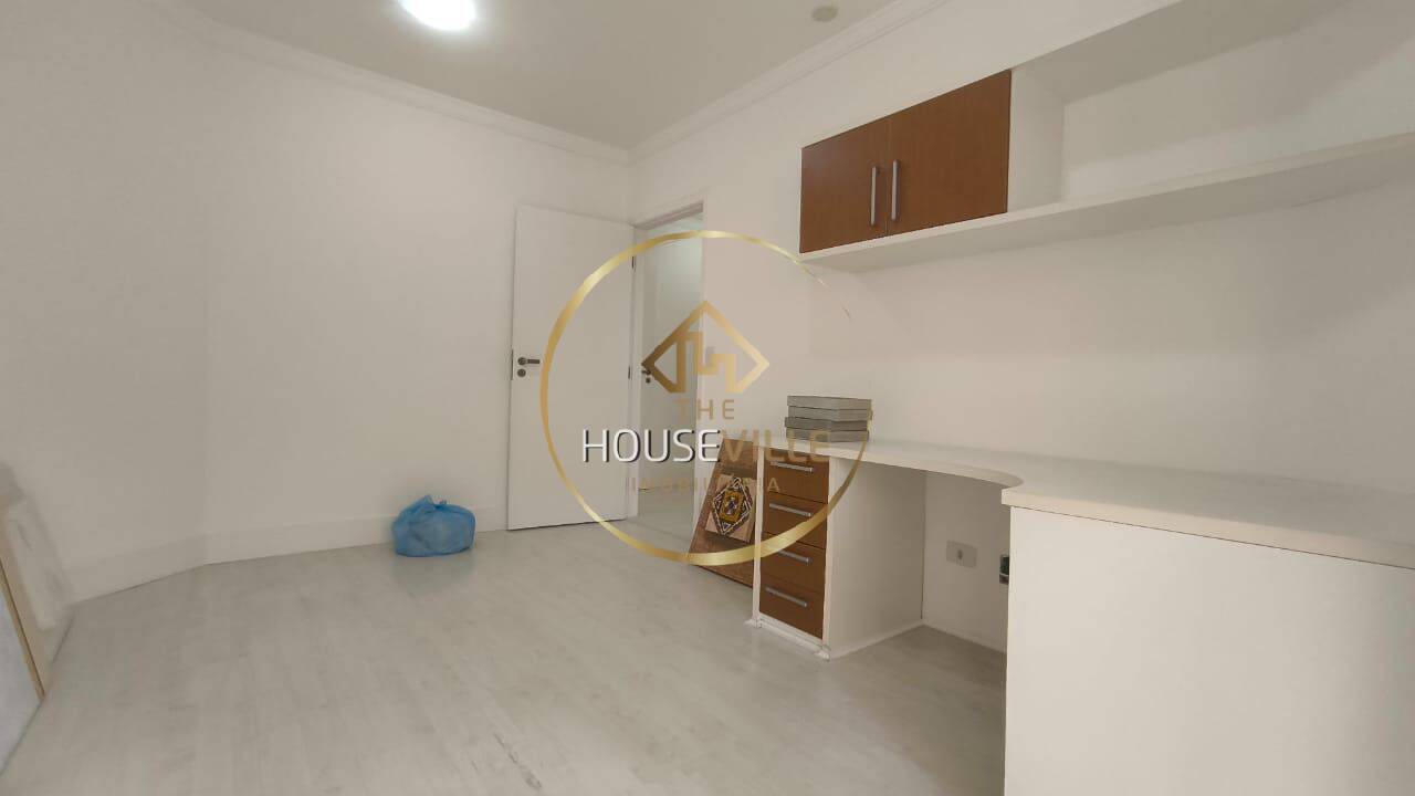 Apartamento à venda com 4 quartos, 220m² - Foto 13