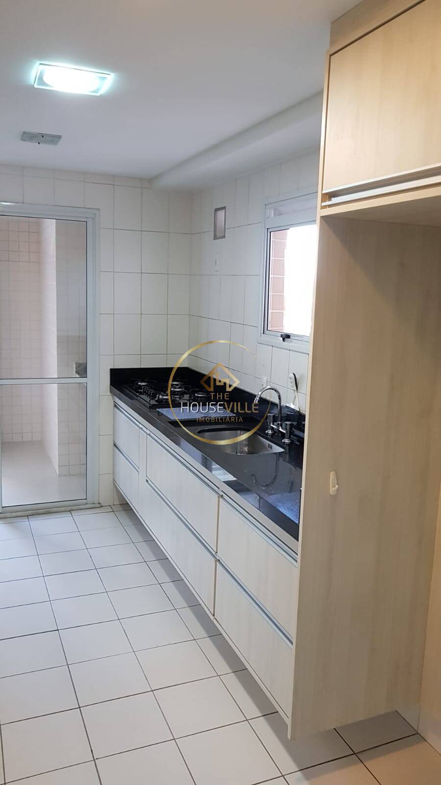 Apartamento à venda com 3 quartos, 147m² - Foto 6