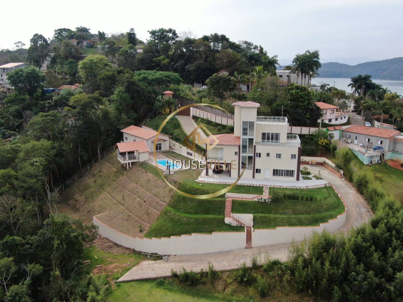 Chácara à venda com 5 quartos, 500m² - Foto 8