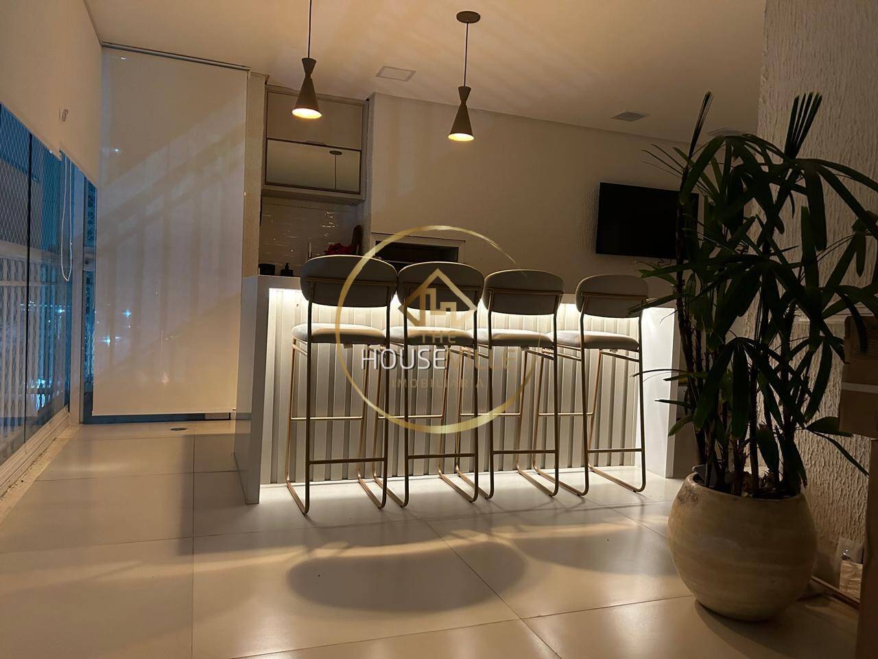 Apartamento à venda com 4 quartos, 125m² - Foto 4