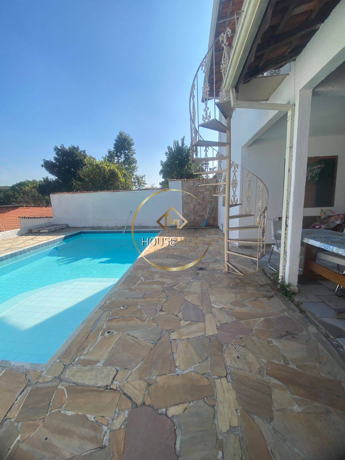 Casa à venda com 2 quartos, 184m² - Foto 5
