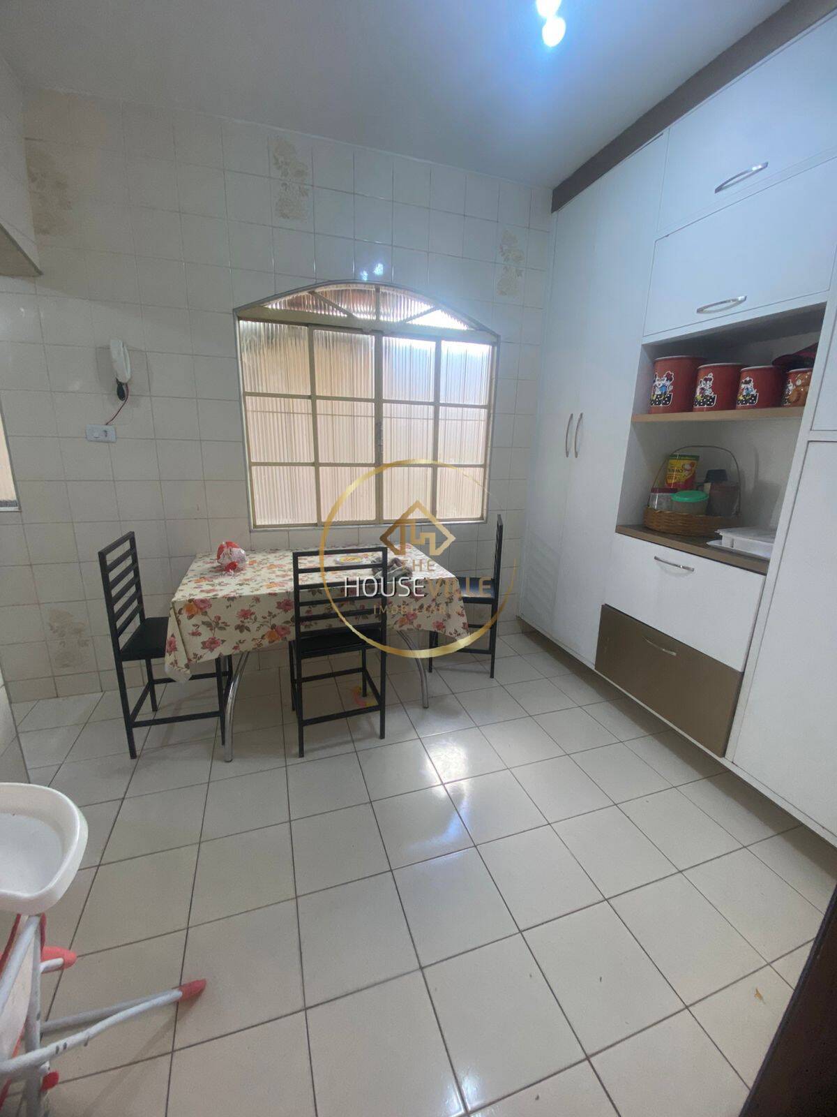 Casa à venda com 2 quartos, 184m² - Foto 11