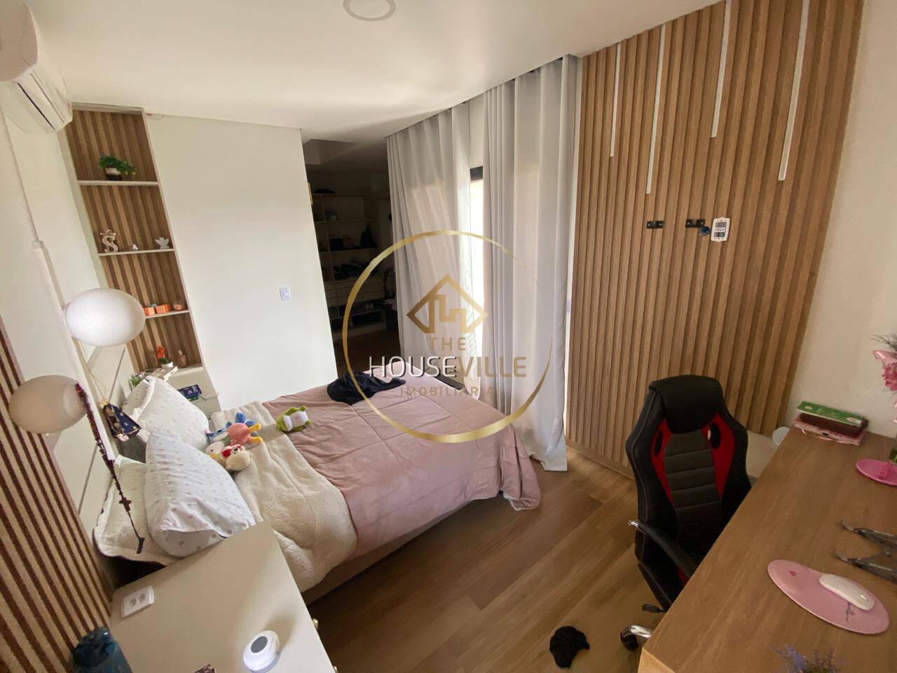 Casa de Condomínio à venda com 3 quartos, 244m² - Foto 8